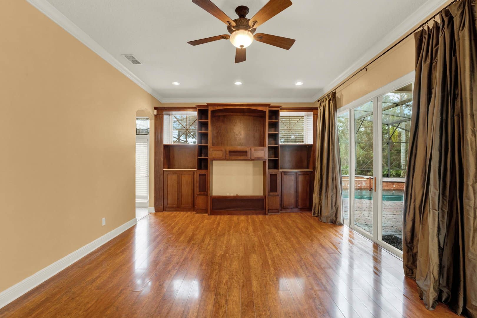 1000 Parasol Pl, Oviedo, FL 32766 1000 Parasol Pl, Oviedo, FL 32766