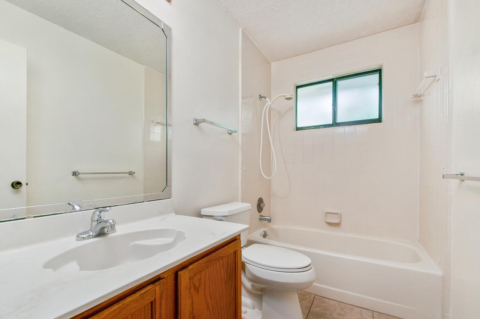 1010-faircloth-ct-oviedo-fl-32765-19 1010-faircloth-ct-oviedo-fl-32765-19