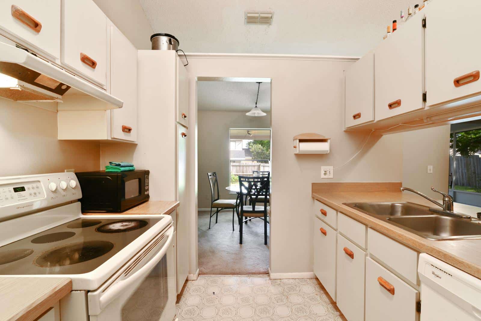 1025-gwyn-cir-oviedo-fl-32765-04 1025-gwyn-cir-oviedo-fl-32765-04