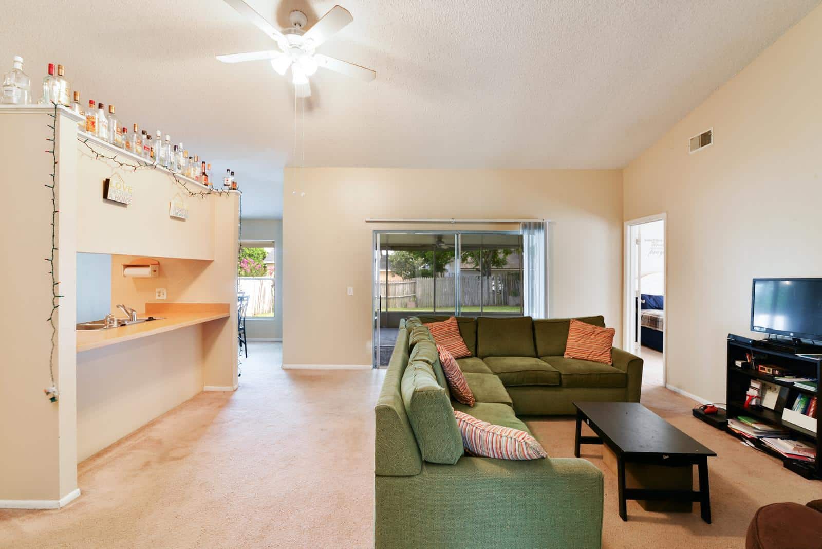 1025-gwyn-cir-oviedo-fl-32765-09 1025-gwyn-cir-oviedo-fl-32765-09