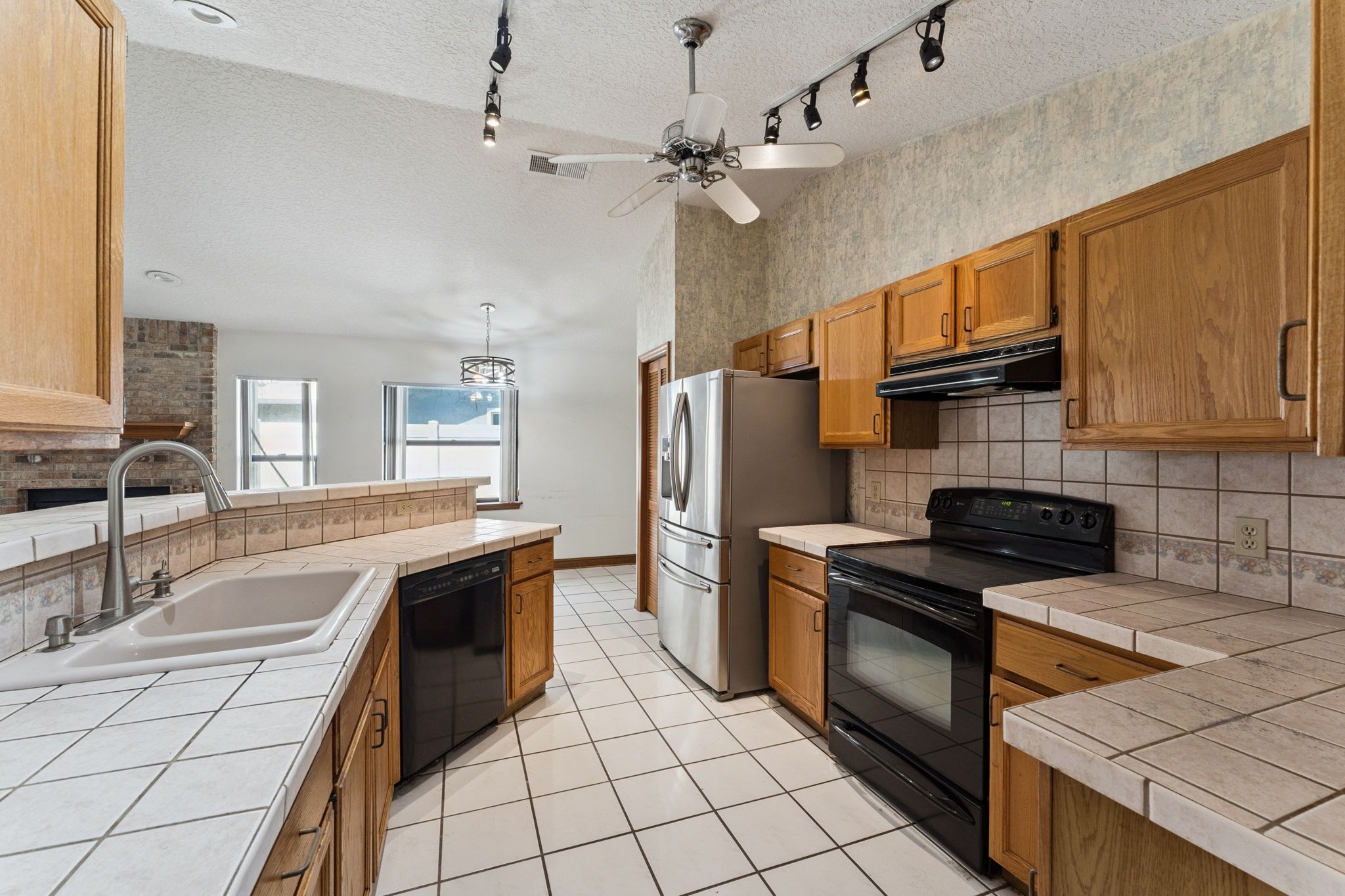 1153-feather-dr-deltona-fl-32725-13 1153-feather-dr-deltona-fl-32725-13