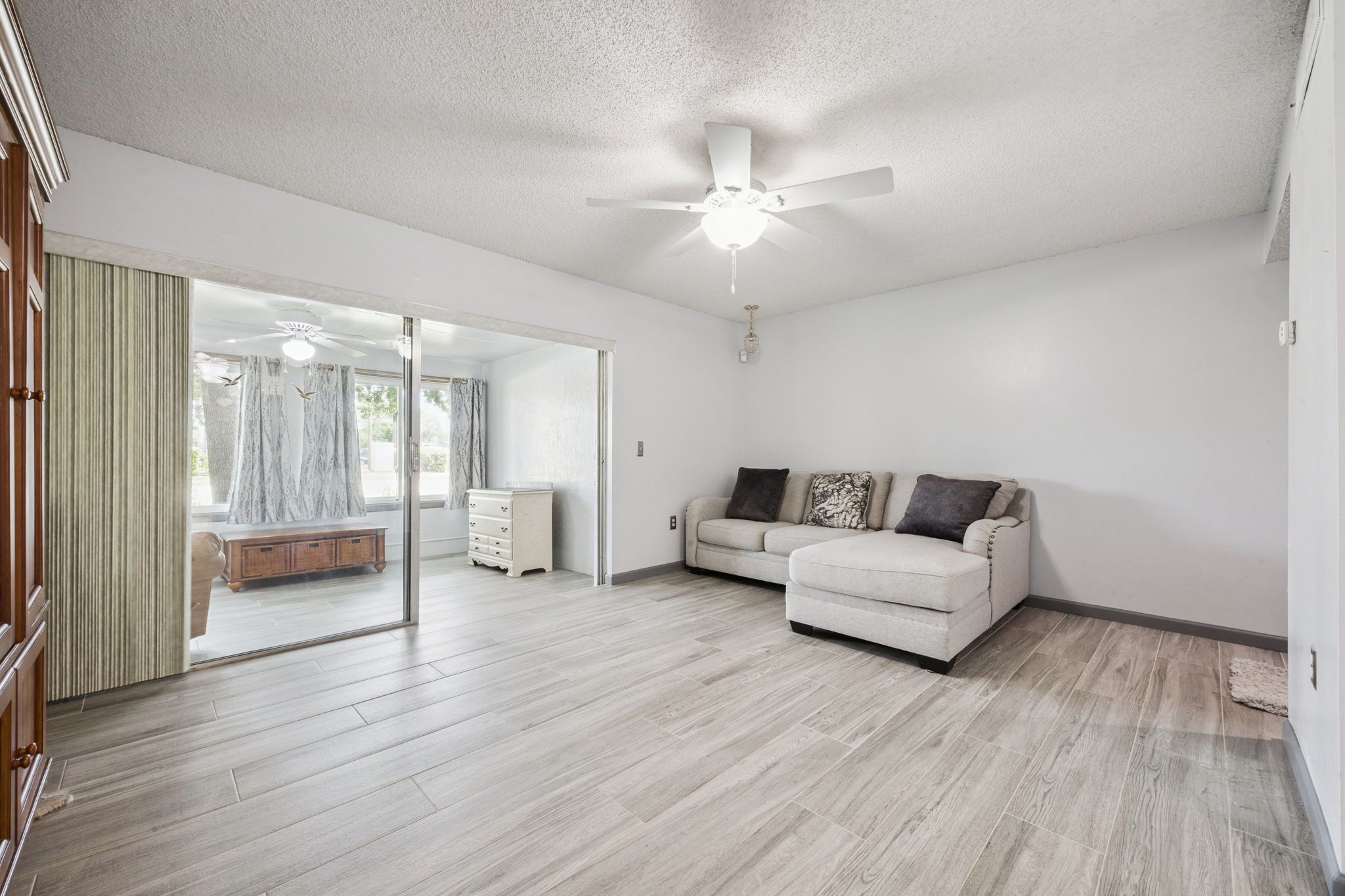 119-eastwind-ln-casselberry-fl-32730-07 119-eastwind-ln-casselberry-fl-32730-07
