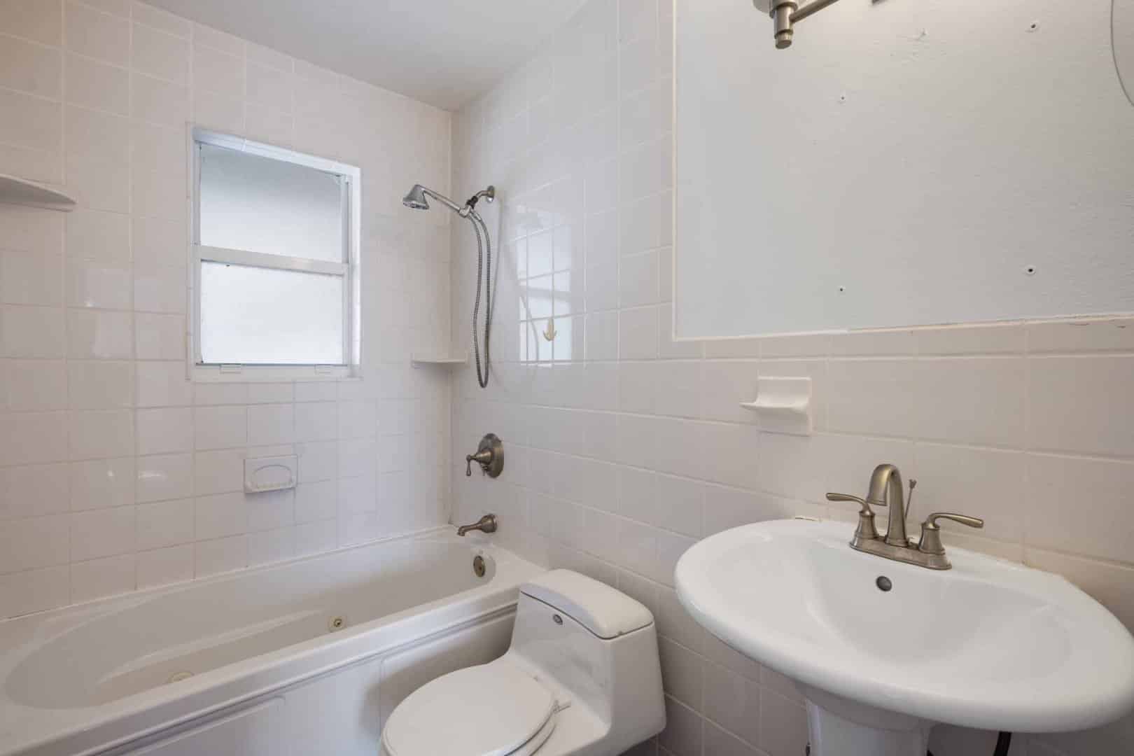 1220 Snowbird Ave Nw, Palm Bay, FL 32907 1220 Snowbird Ave Nw, Palm Bay, FL 32907