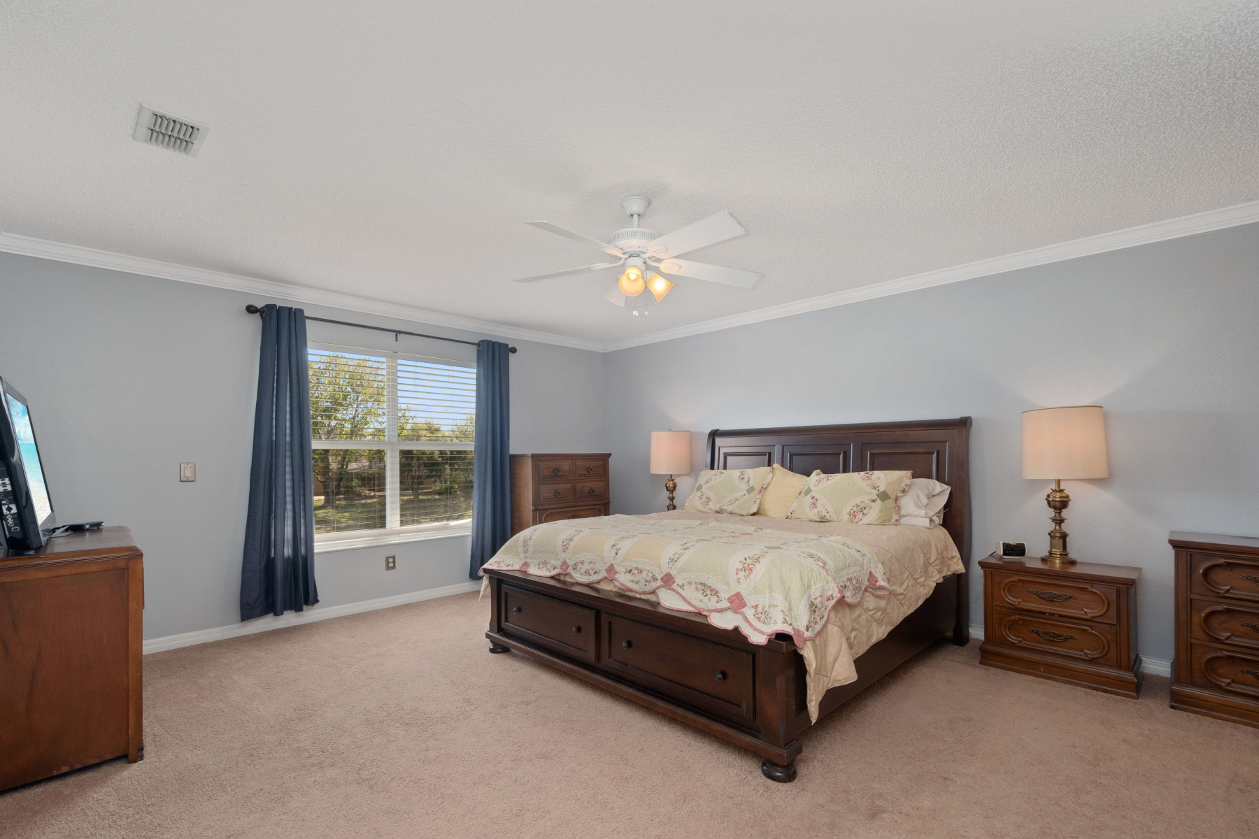 13738 Bluewater Cir, Orlando, FL 32828 13738 Bluewater Cir, Orlando, FL 32828