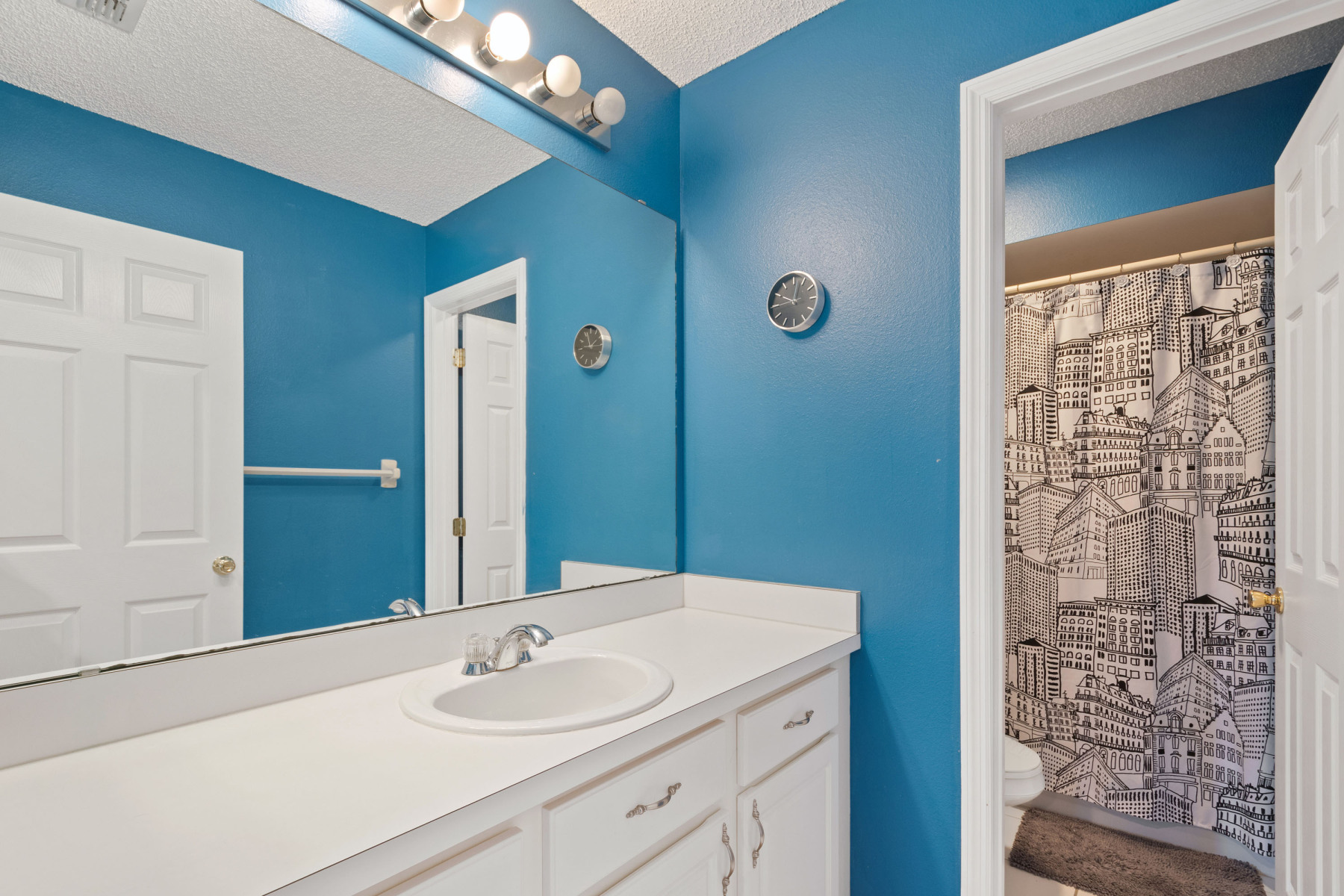 13738 Bluewater Cir, Orlando, FL 32828 13738 Bluewater Cir, Orlando, FL 32828