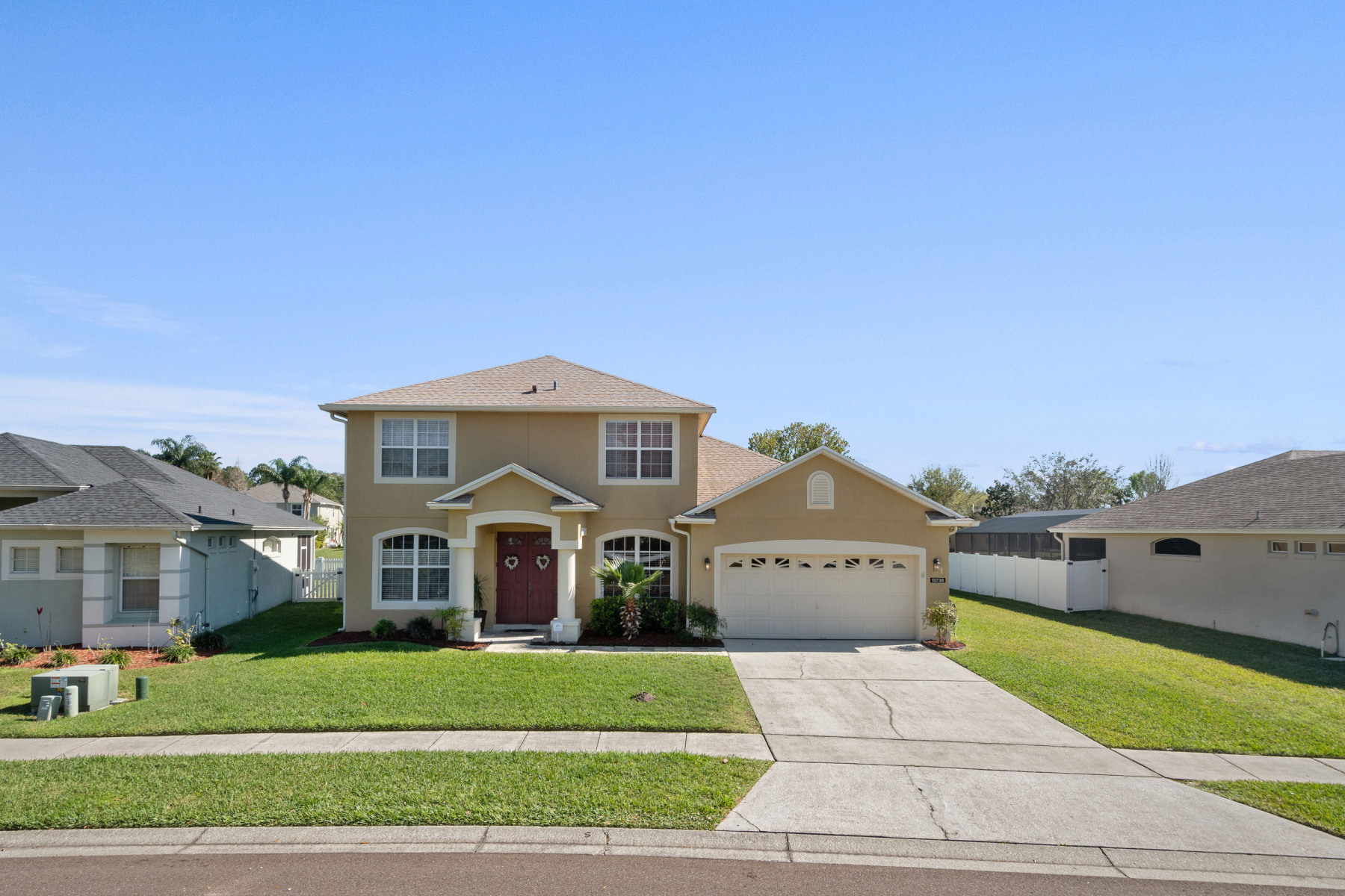 13738 Bluewater Cir, Orlando, FL 32828 13738 Bluewater Cir, Orlando, FL 32828