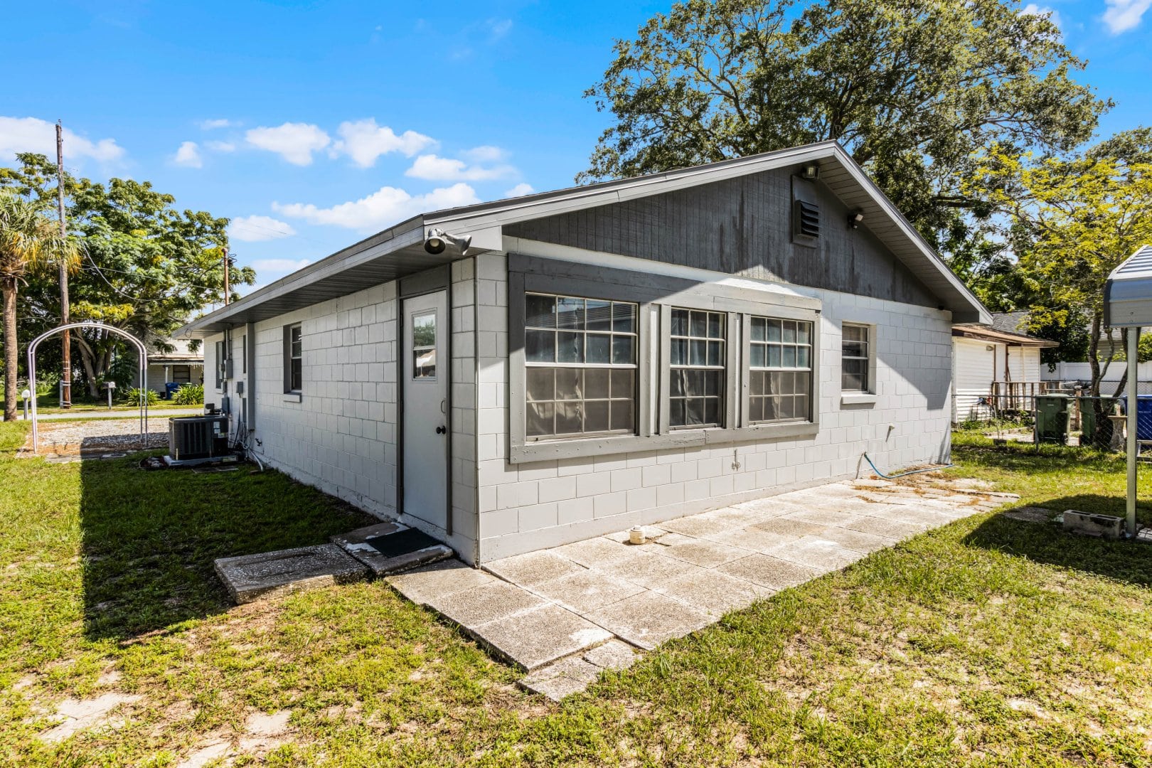 142 Avenue F SW, Winter Haven, FL 33881 142 Avenue F SW, Winter Haven, FL 33881