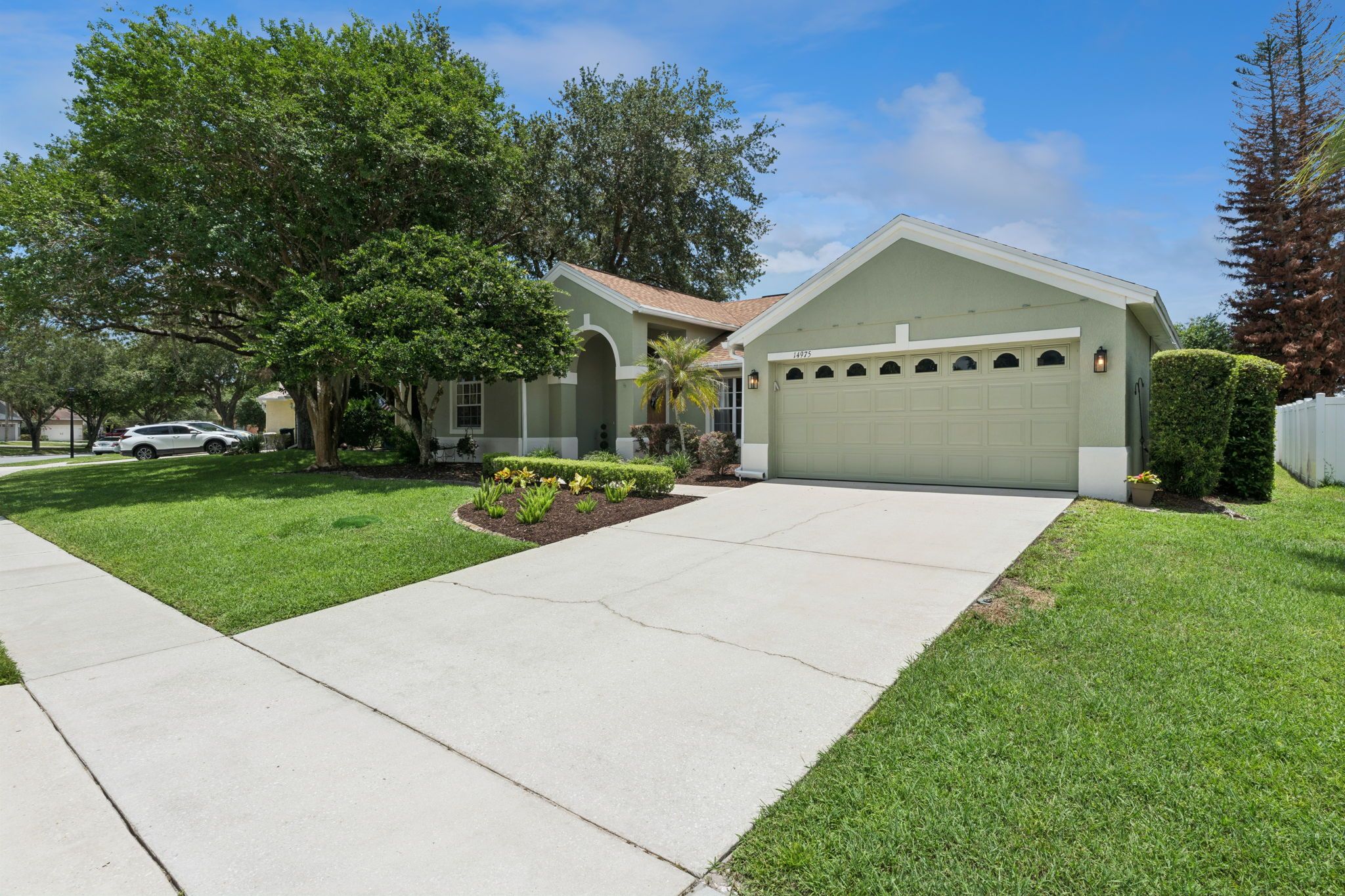 14975-faversham-cir-orlando-fl-32826-02 14975-faversham-cir-orlando-fl-32826-02