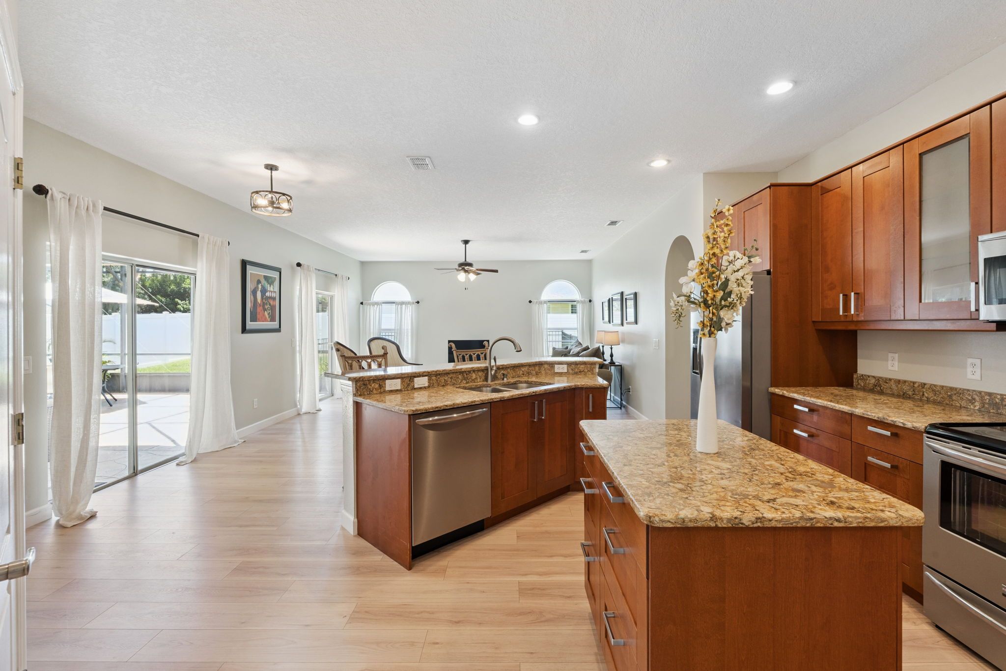 14975-faversham-cir-orlando-fl-32826-14 14975-faversham-cir-orlando-fl-32826-14