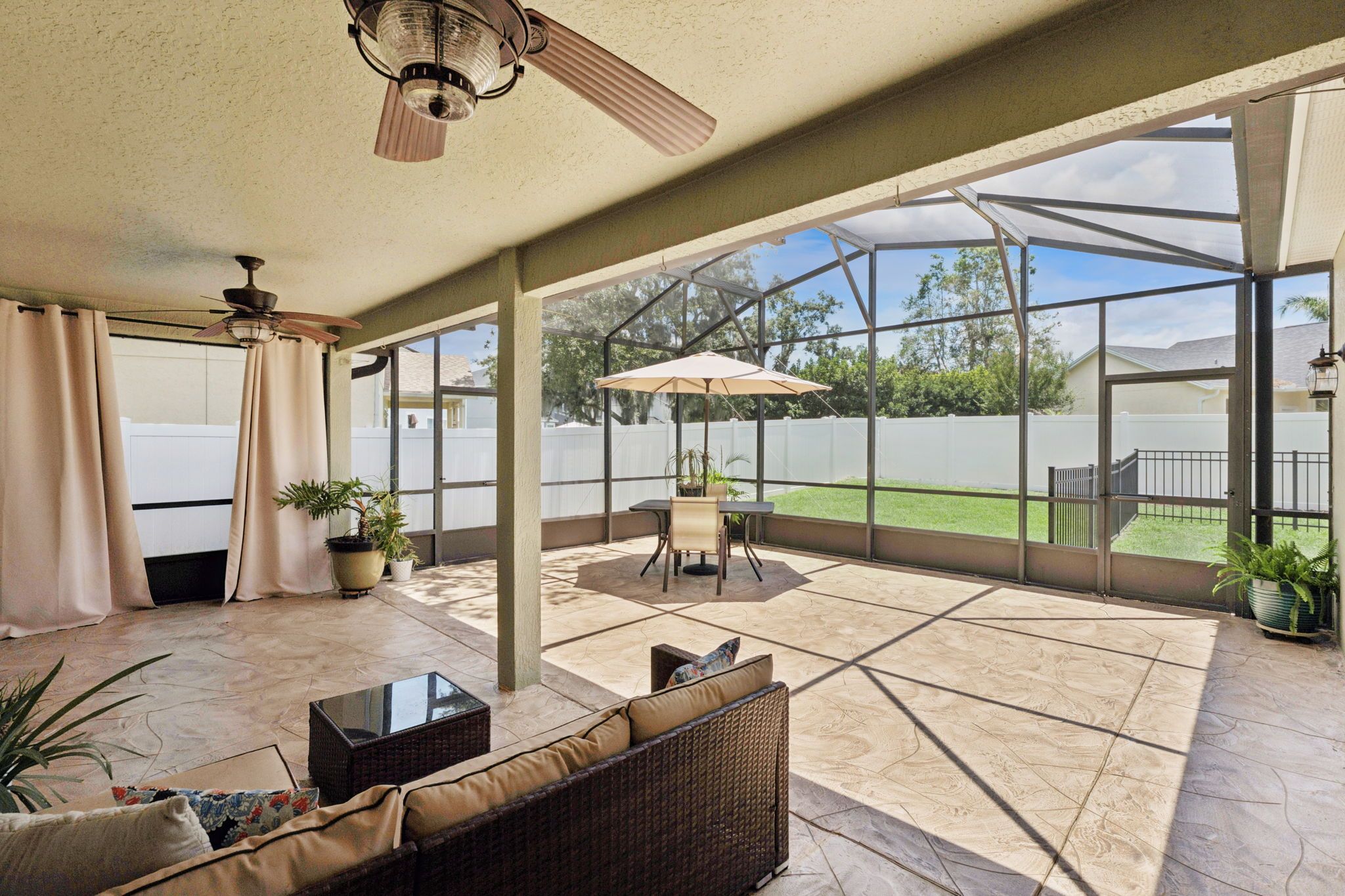 14975-faversham-cir-orlando-fl-32826-25 14975-faversham-cir-orlando-fl-32826-25