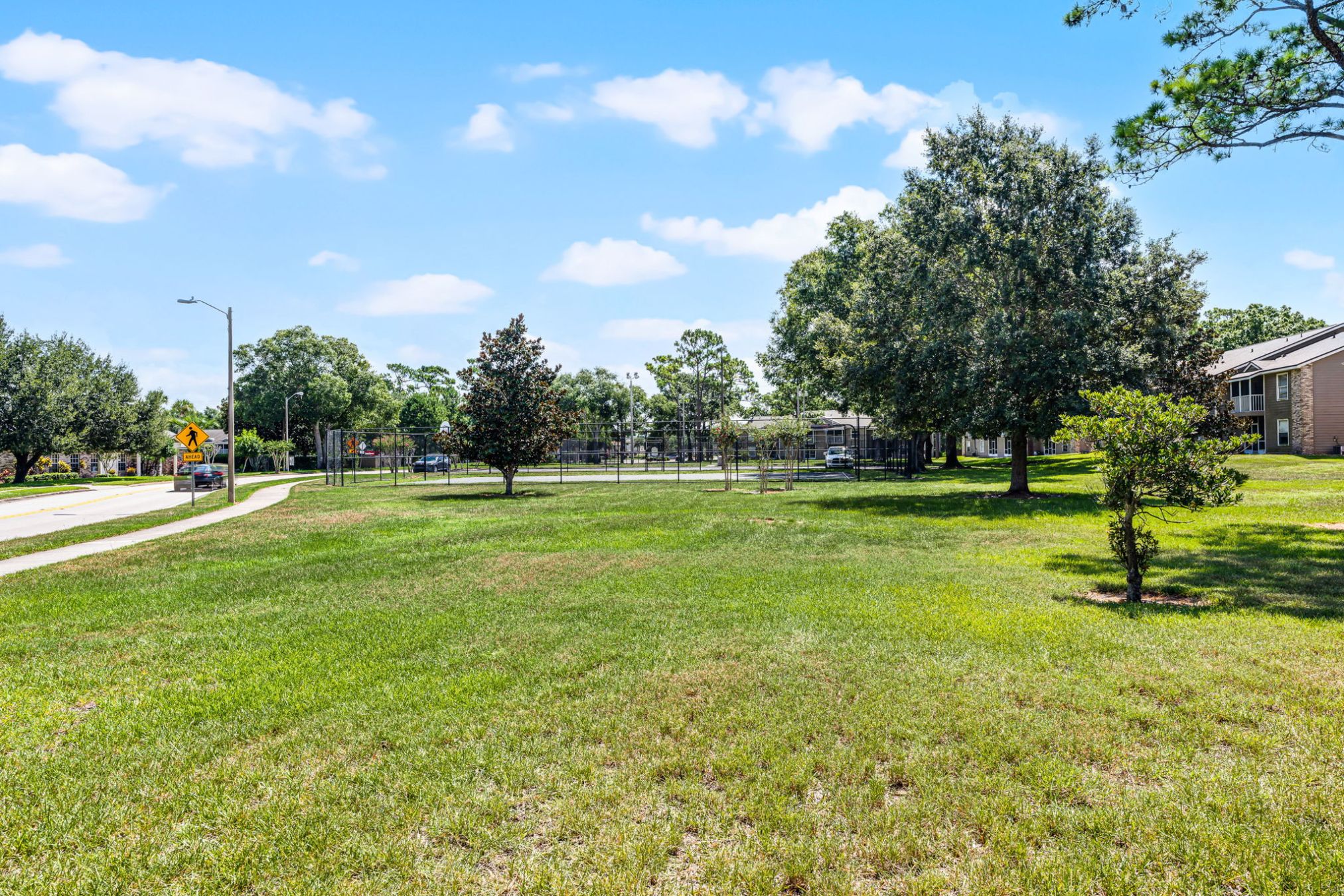 160 Reserve Cir #100, Oviedo, FL 32765 160 Reserve Cir #100, Oviedo, FL 32765