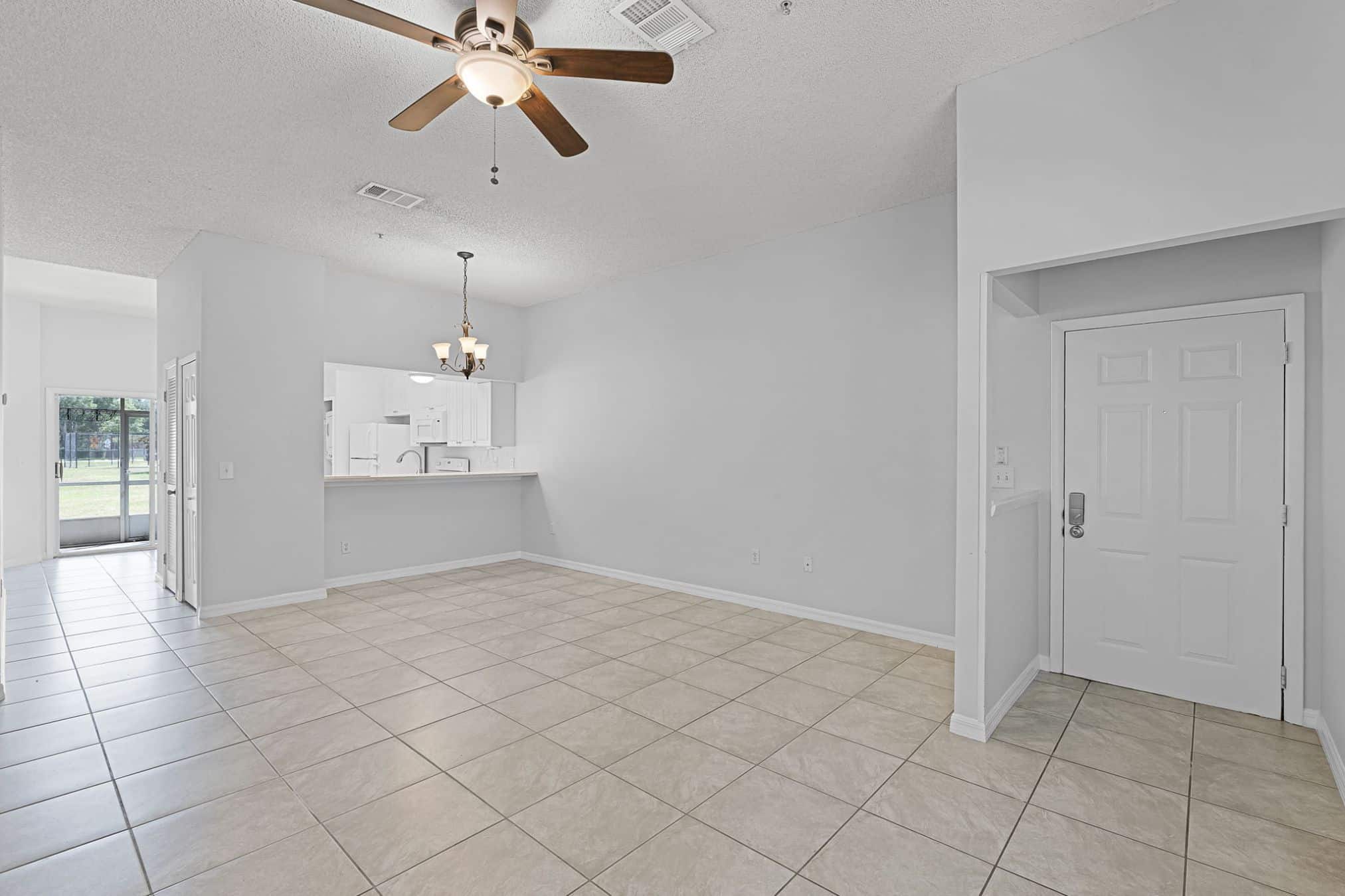 160 Reserve Cir #100, Oviedo, FL 32765 160 Reserve Cir #100, Oviedo, FL 32765