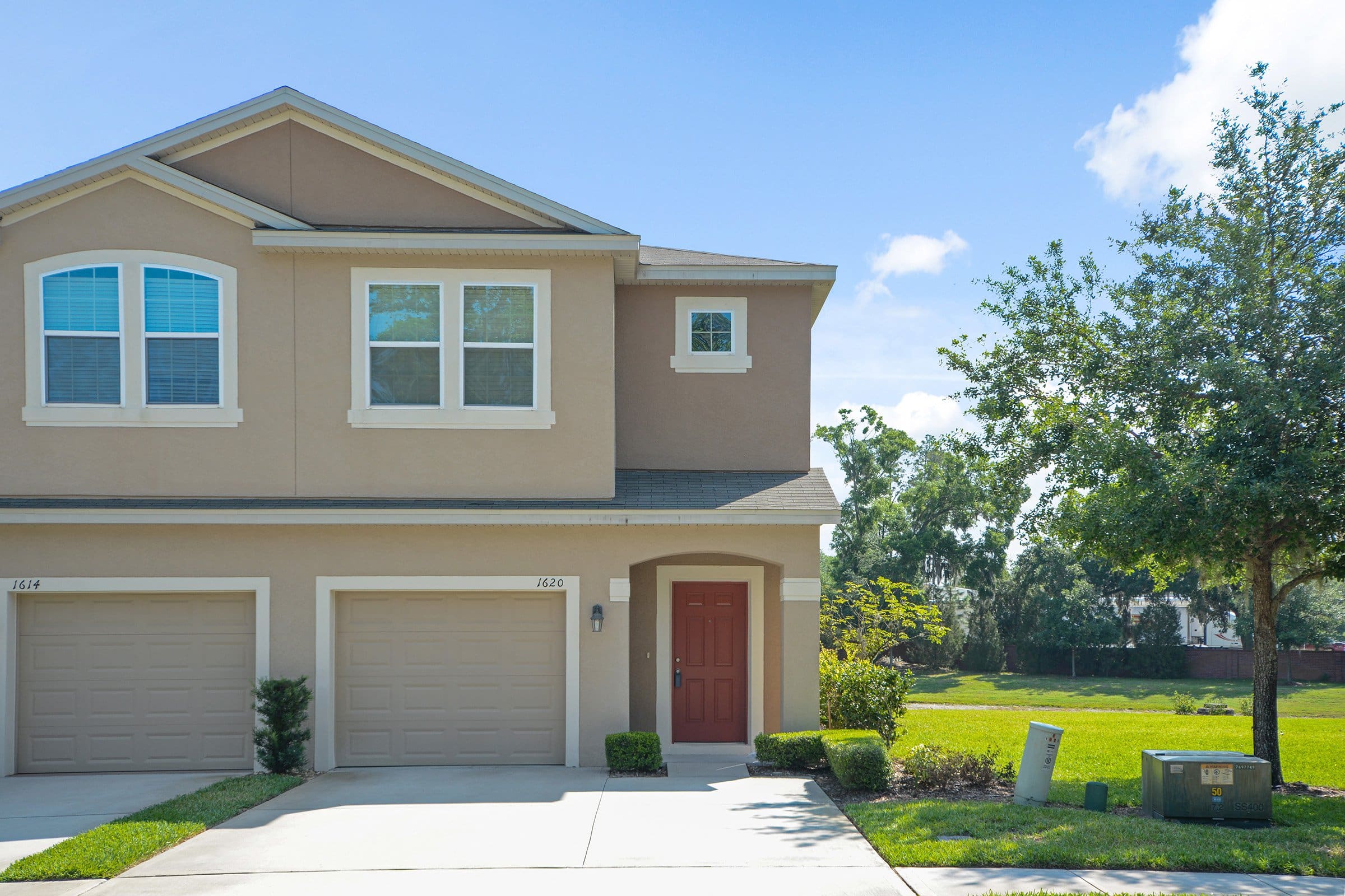 1620-purple-plum-ln-oviedo-fl-32765-01 1620-purple-plum-ln-oviedo-fl-32765-01