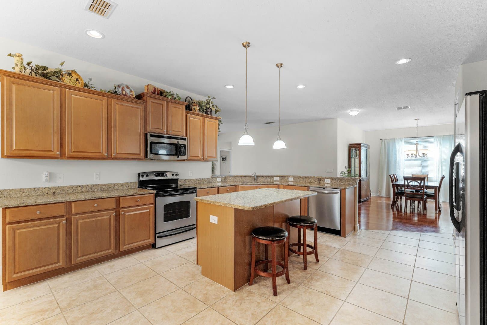 17158 Cypress Preserve Parkway, Orlando, FL 32820 17158 Cypress Preserve Parkway, Orlando, FL 32820