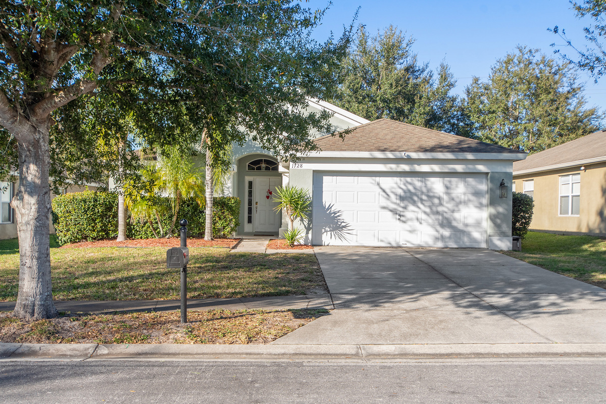 1728 Setting Sun Loop, Casselberry, FL 32707 1728 Setting Sun Loop, Casselberry, FL 32707