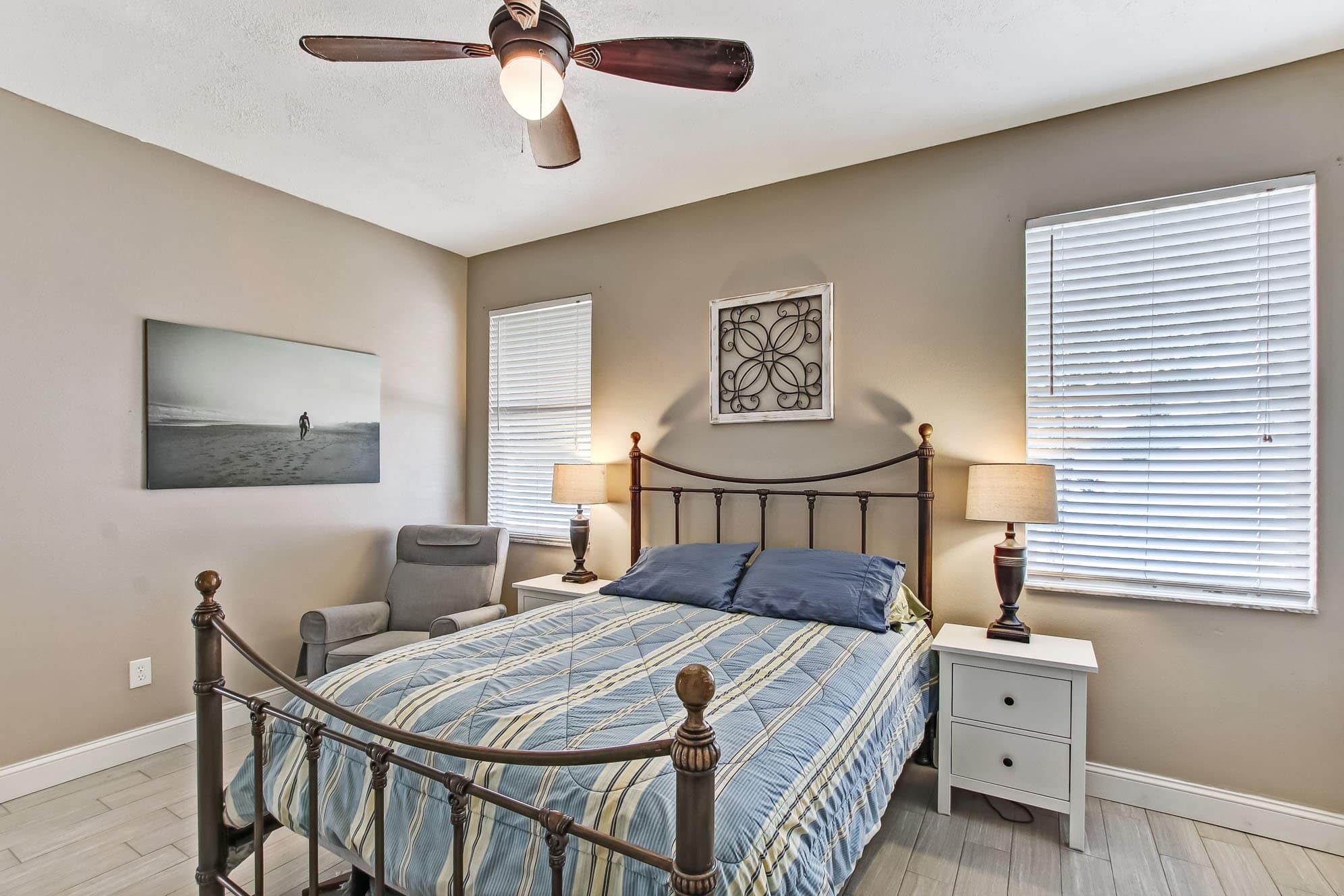 2041 Swift Rd, Oviedo, FL 32766 2041 Swift Rd, Oviedo, FL 32766