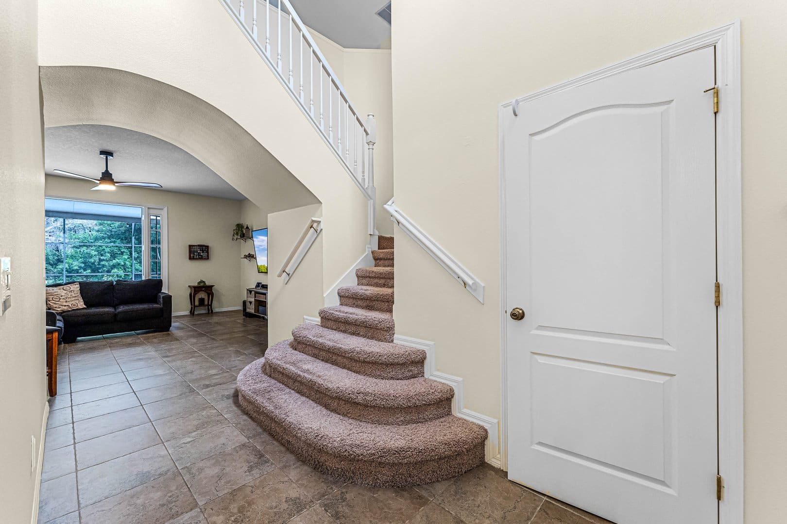 2075 Emerald Green Cir, Oviedo, FL 32765 2075 Emerald Green Cir, Oviedo, FL 32765