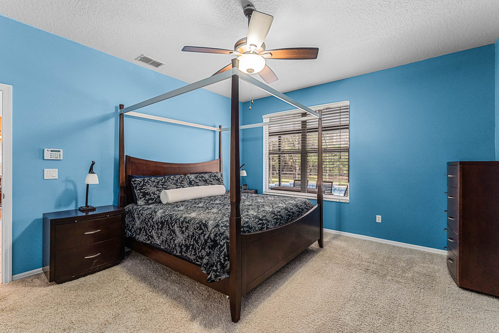 2075 Emerald Green Cir, Oviedo, FL 32765 2075 Emerald Green Cir, Oviedo, FL 32765