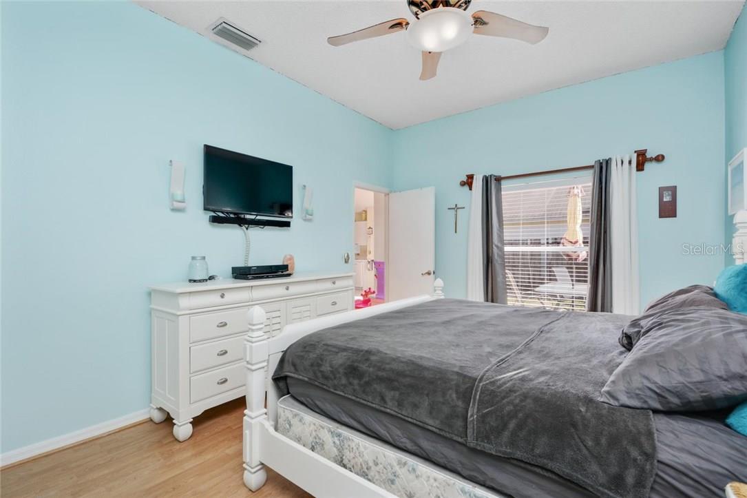 211-needham-ct-oviedo-fl-32765-14 211-needham-ct-oviedo-fl-32765-14