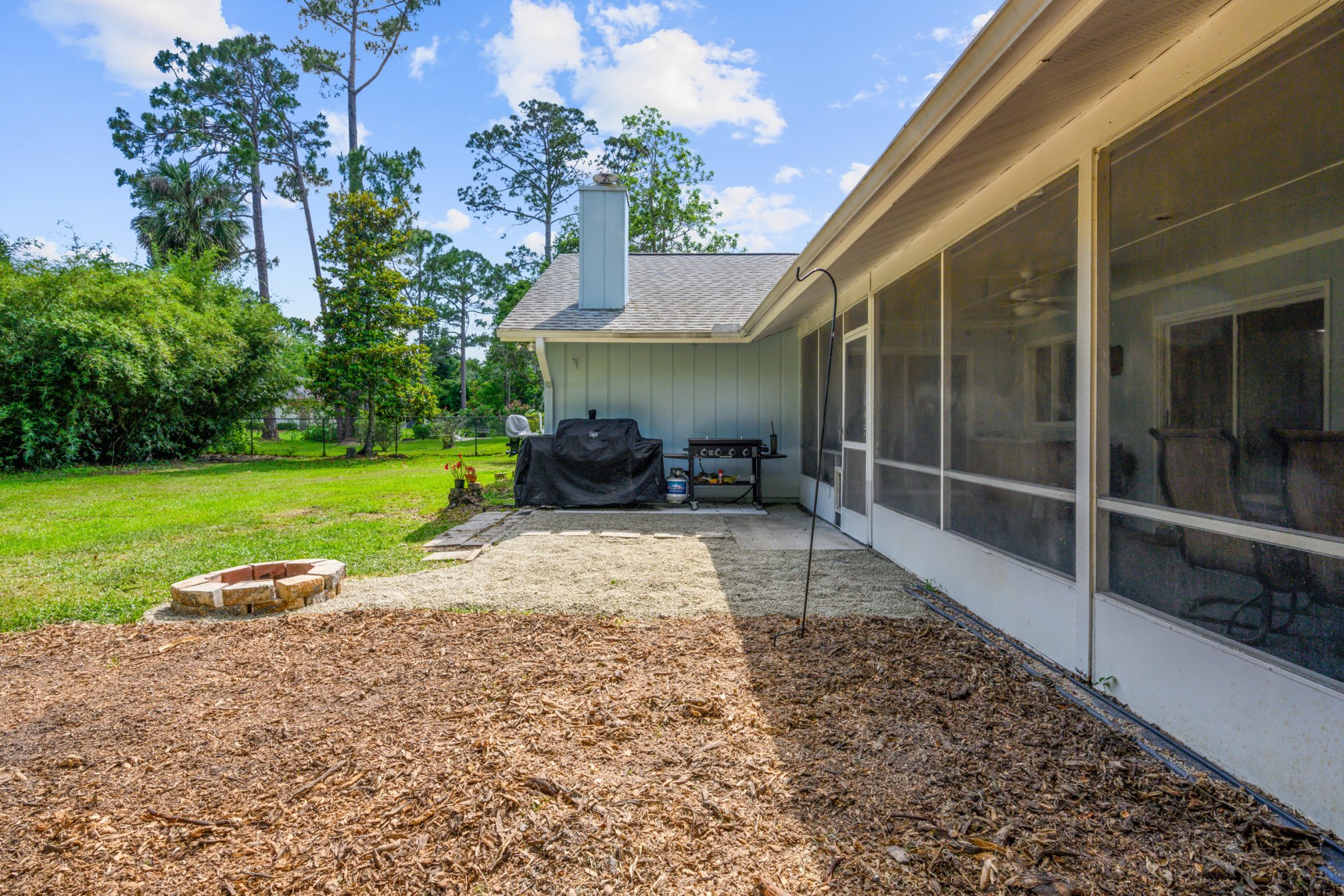 215 Live Oak Ln, New Smyrna Beach, FL 32168 215 Live Oak Ln, New Smyrna Beach, FL 32168
