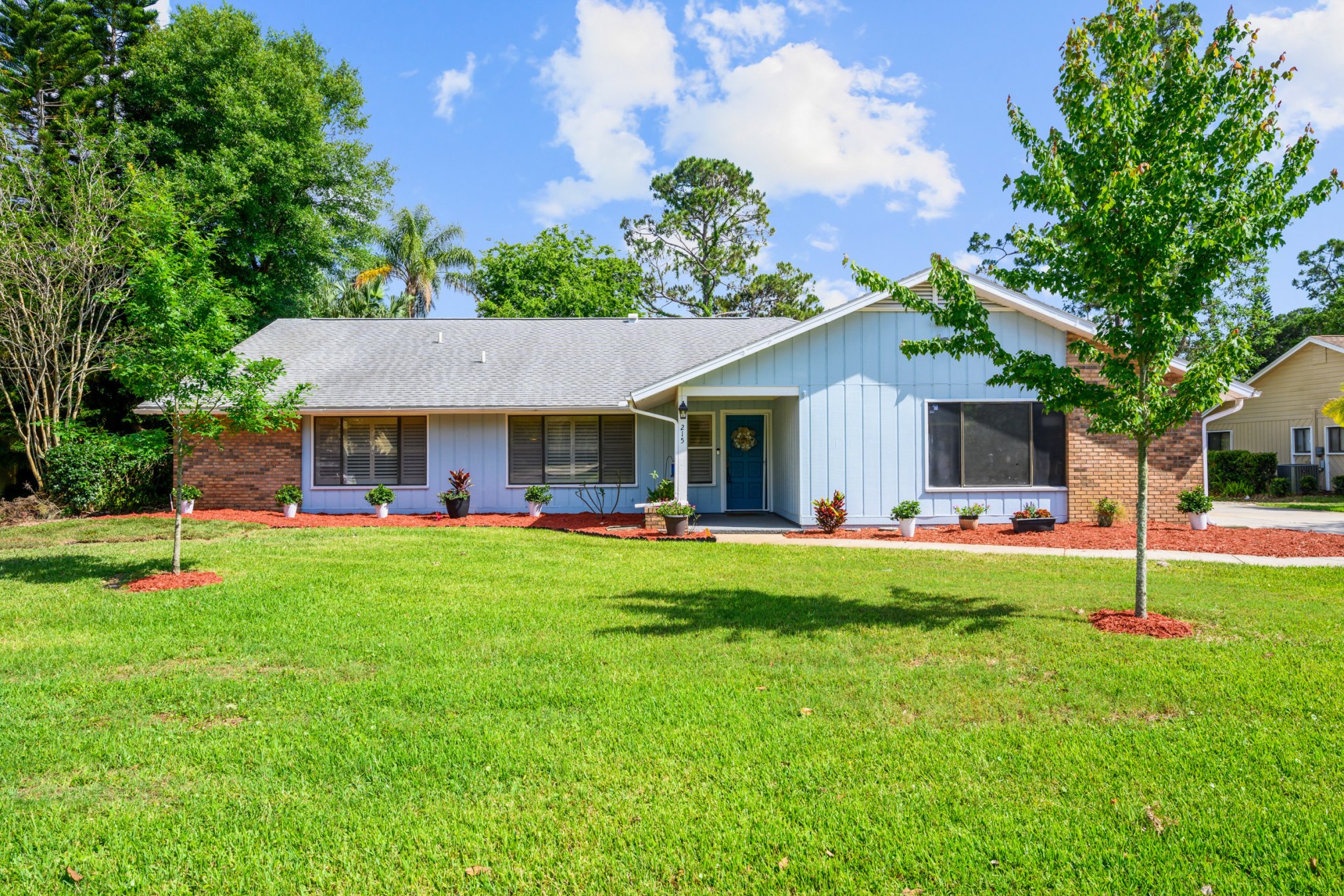 215 Live Oak Ln, New Smyrna Beach, FL 32168 215 Live Oak Ln, New Smyrna Beach, FL 32168