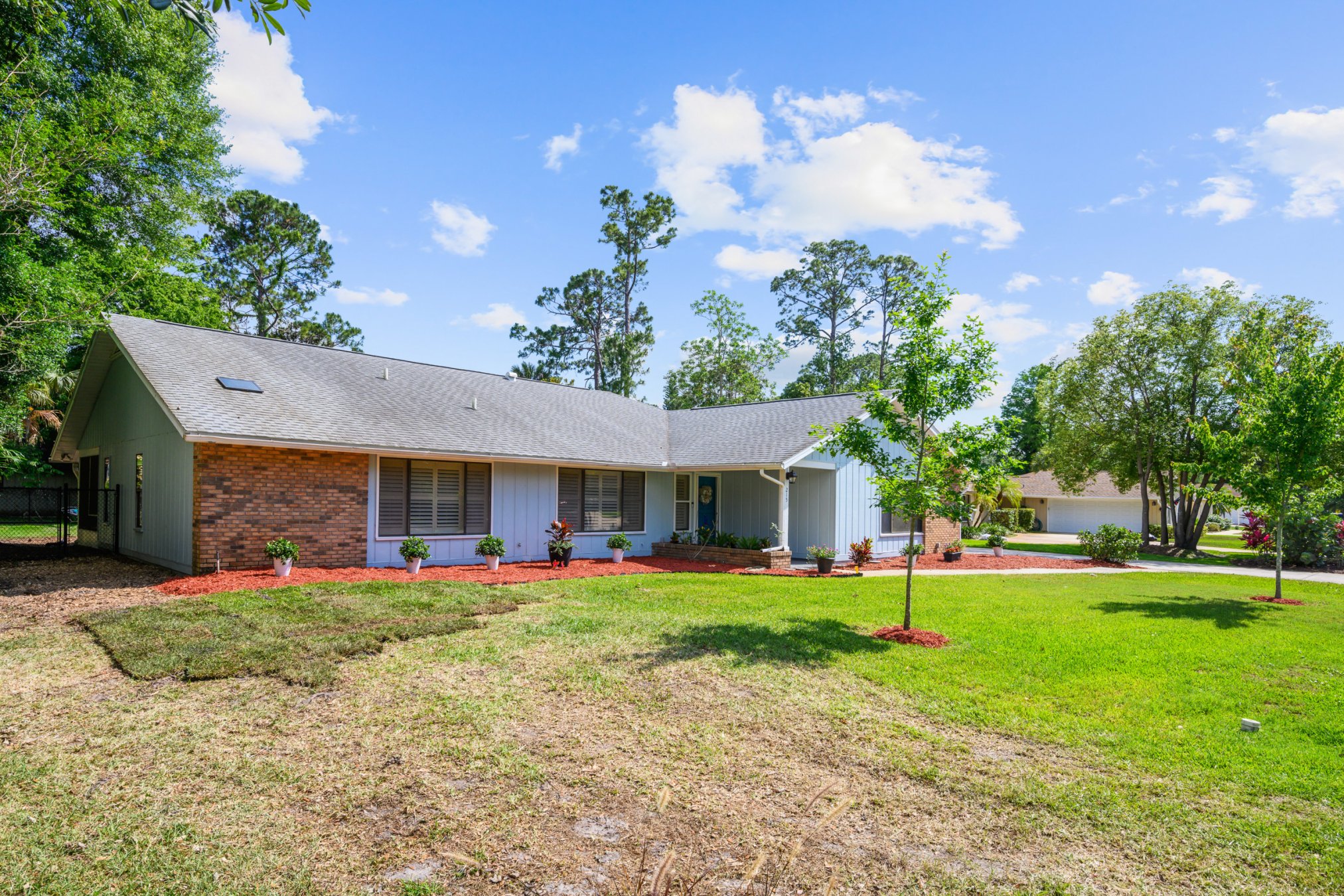 215 Live Oak Ln, New Smyrna Beach, FL 32168 215 Live Oak Ln, New Smyrna Beach, FL 32168