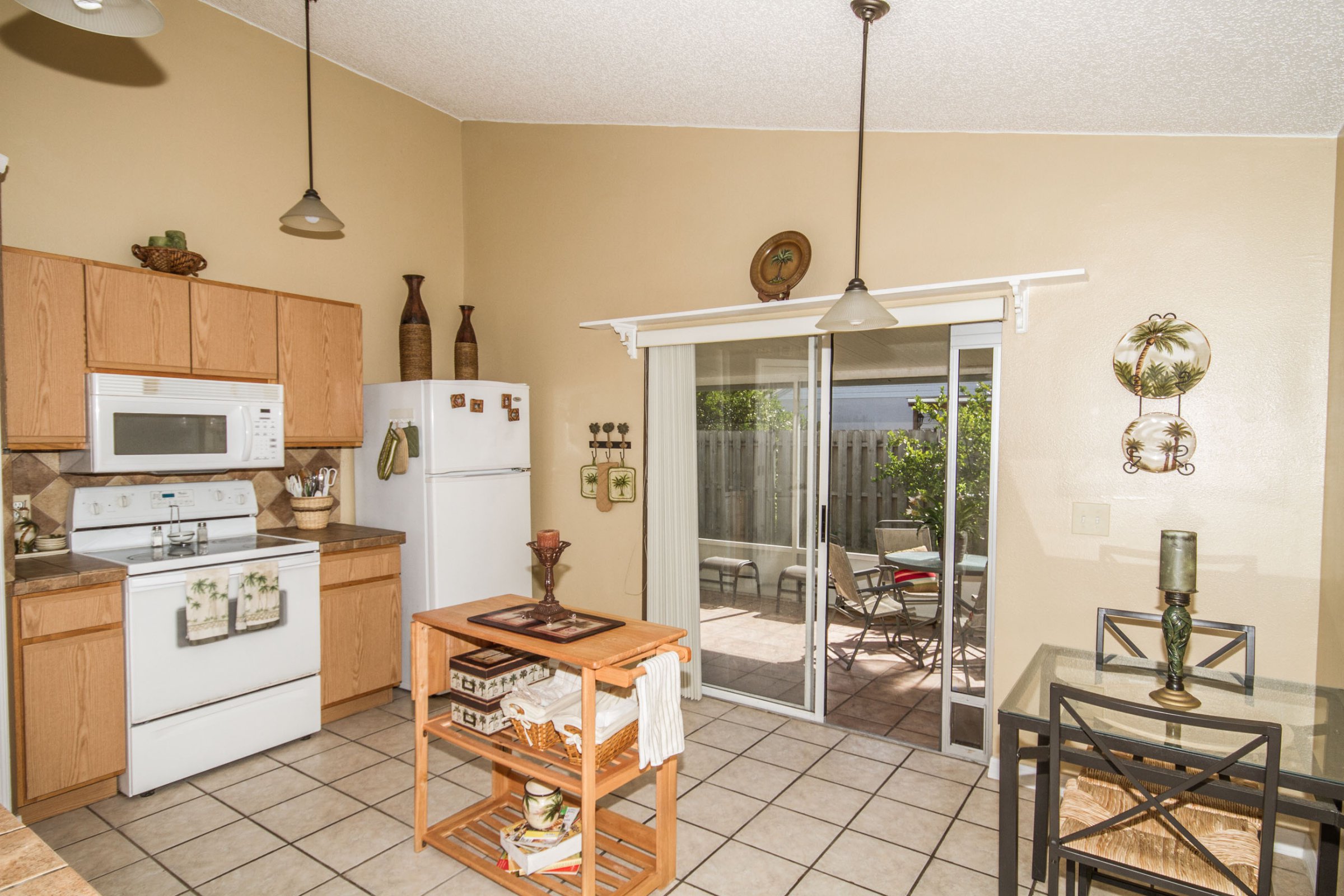 2200-orange-st-oviedo-fl-32765-08 2200-orange-st-oviedo-fl-32765-08