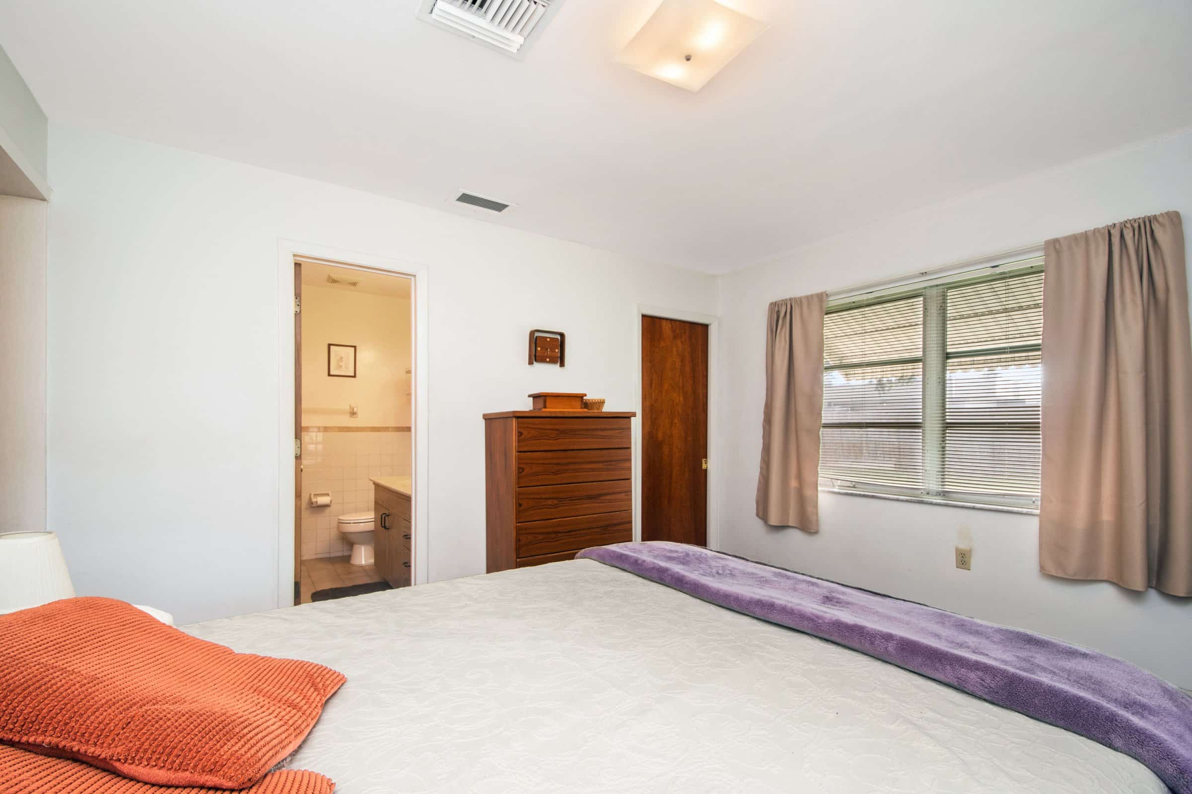 2240-valencia-rd-orlando-fl-32803-10 2240-valencia-rd-orlando-fl-32803-10