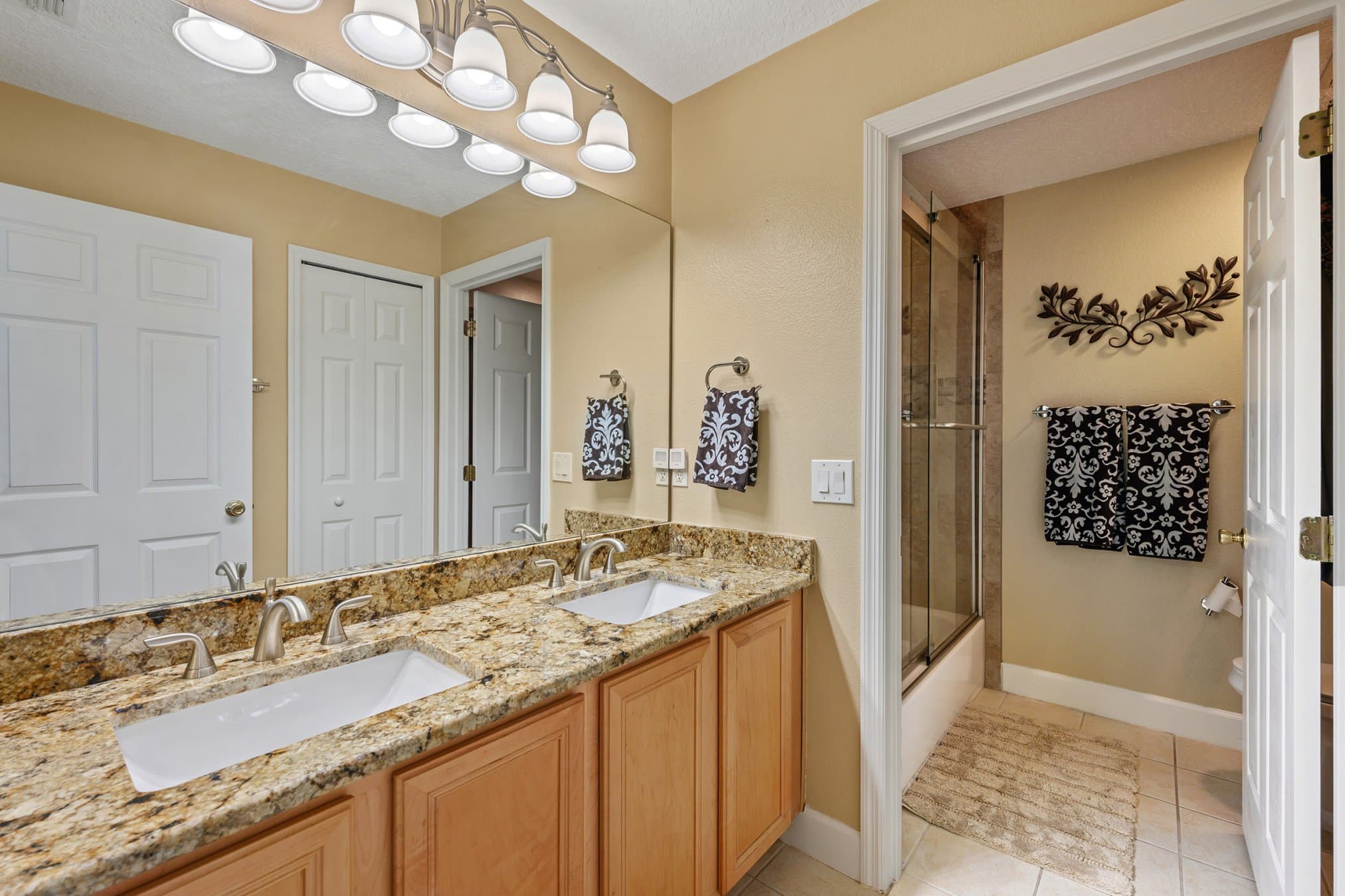 2270 Foliage Oak Ter, Oviedo, FL 32766 2270 Foliage Oak Ter, Oviedo, FL 32766