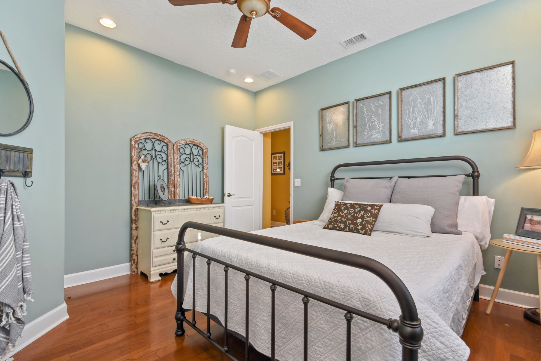 2328-foliage-oak-ter-oviedo-fl-32766-08 2328-foliage-oak-ter-oviedo-fl-32766-08