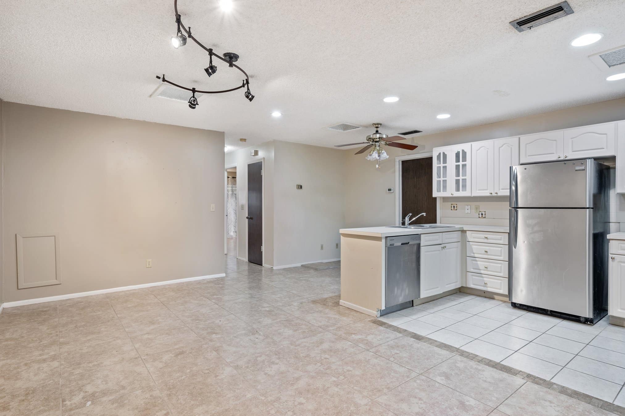 236 Mont Blanc Ct Unit #104, Casselberry, FL 32707 236 Mont Blanc Ct Unit #104, Casselberry, FL 32707