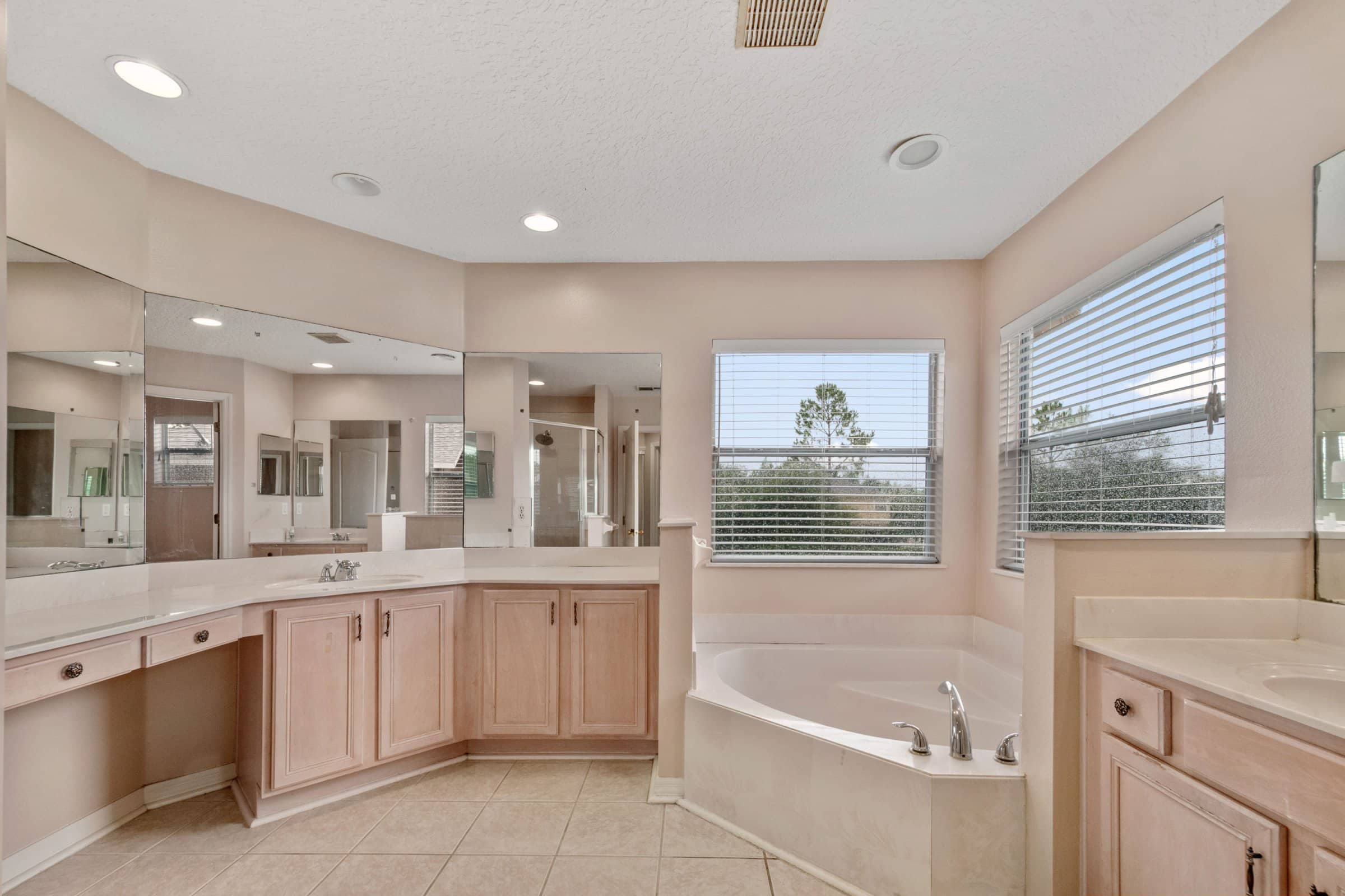 2522-double-tree-pl-oviedo-fl-32766-25 2522-double-tree-pl-oviedo-fl-32766-25