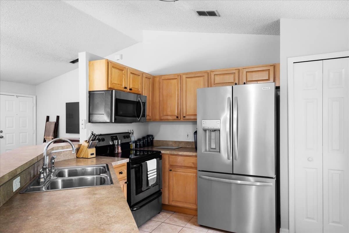2552 Tansboro Dr, Deltona, FL 32725 2552 Tansboro Dr, Deltona, FL 32725