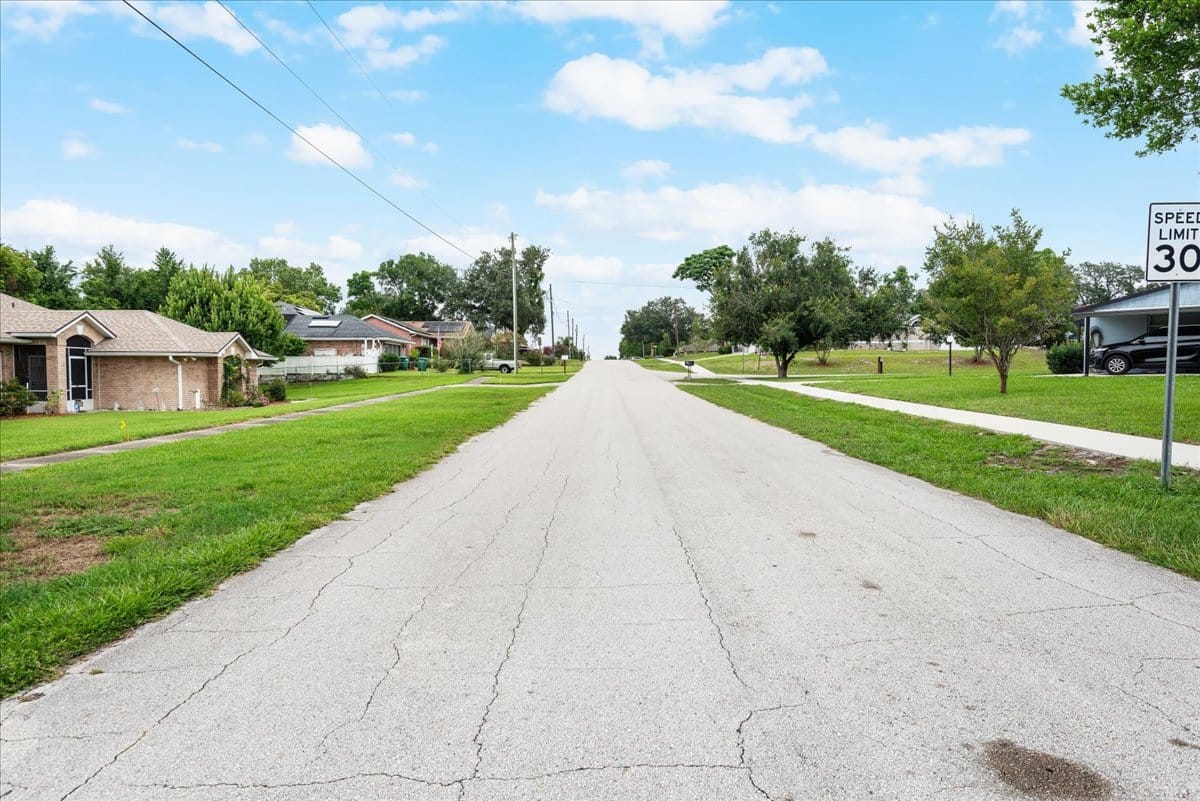 2552 Tansboro Dr, Deltona, FL 32725 2552 Tansboro Dr, Deltona, FL 32725