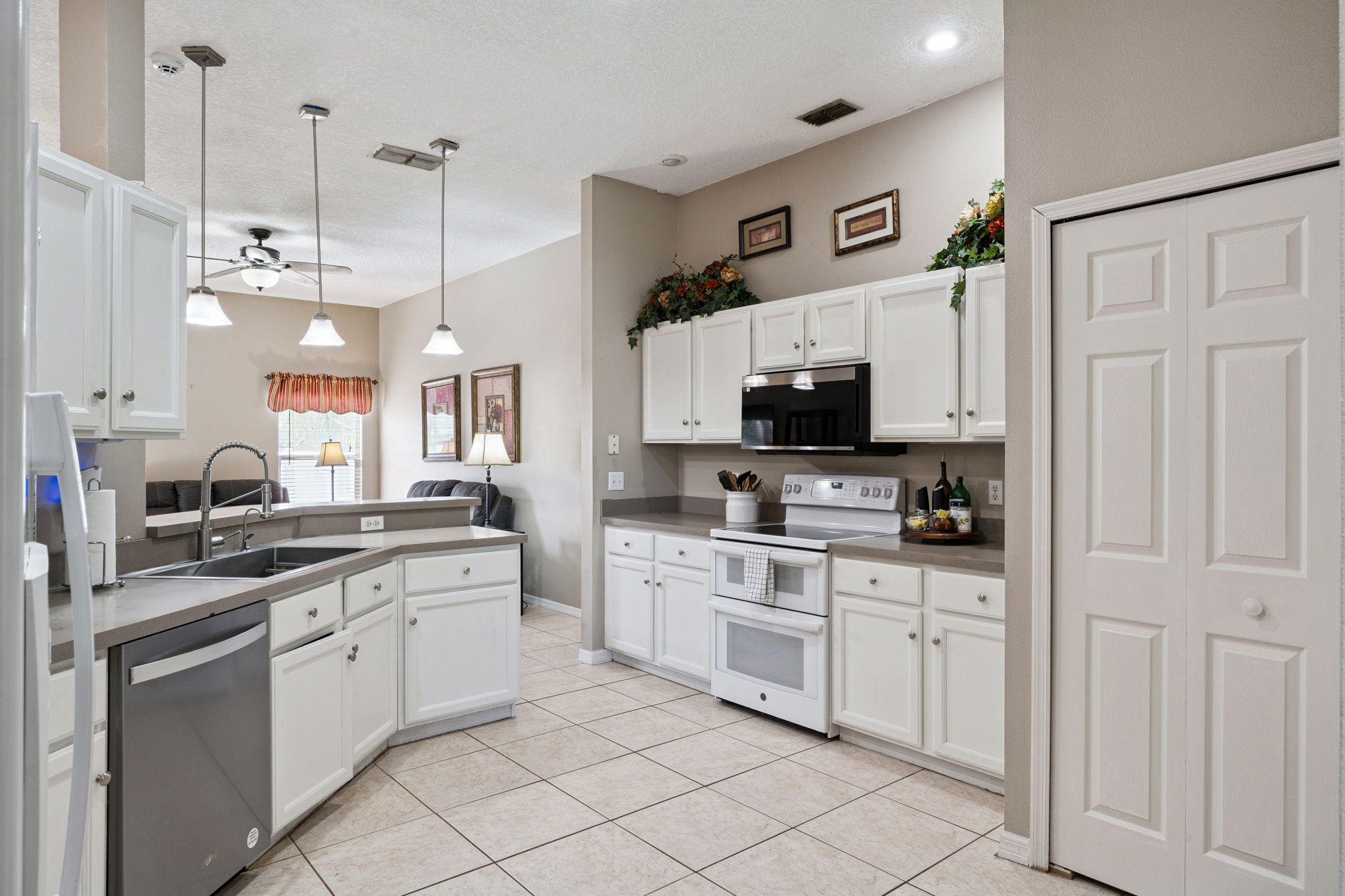 261 mill slough rd, oviedo, fl 32766 - 07 261 mill slough rd, oviedo, fl 32766 - 07