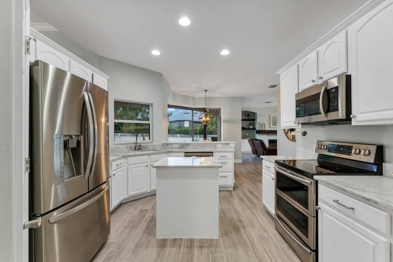 2821 Ashton Ter, Oviedo, FL 32765 2821 Ashton Ter, Oviedo, FL 32765