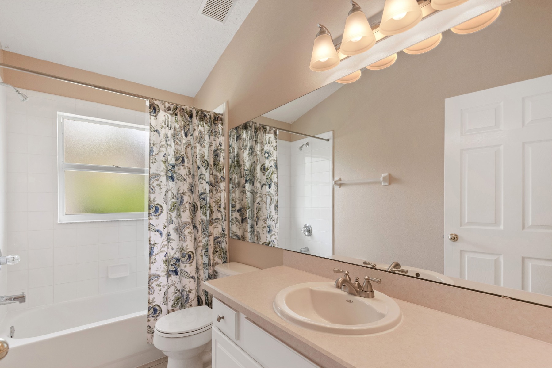 2837-Strand-Cir-Oviedo-FL-32765-10 2837-Strand-Cir-Oviedo-FL-32765-10