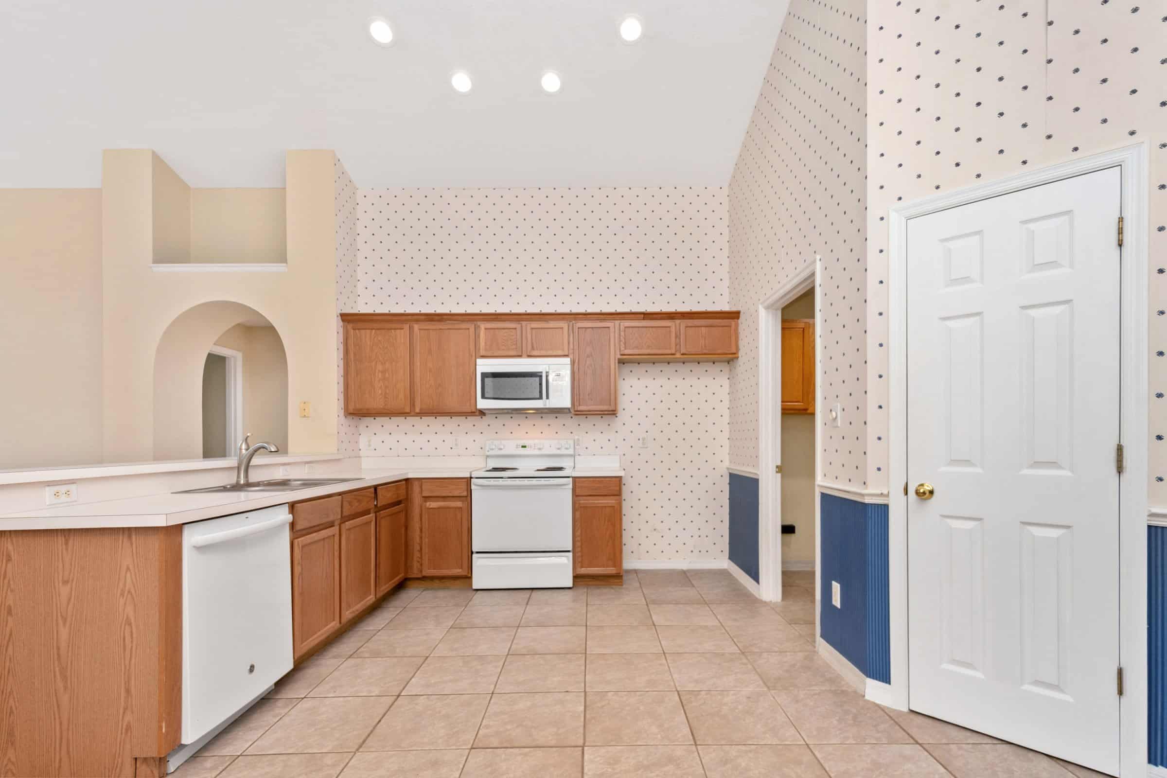 2845-strand-cir-oviedo-fl-32765-18 2845-strand-cir-oviedo-fl-32765-18