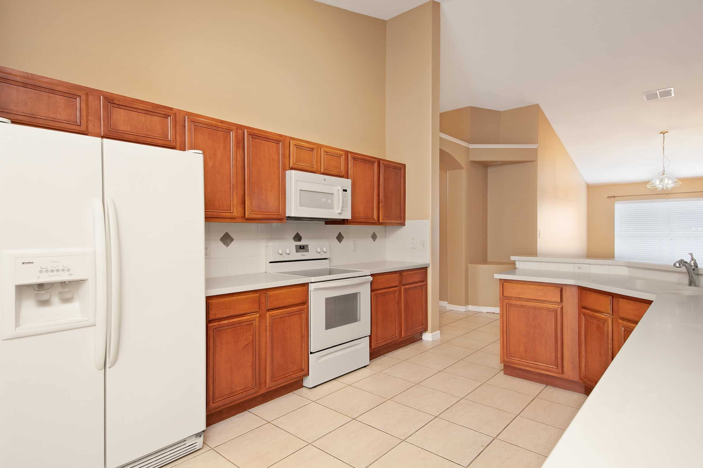 2883-strand-cir-oviedo-fl-32765-10 2883-strand-cir-oviedo-fl-32765-10