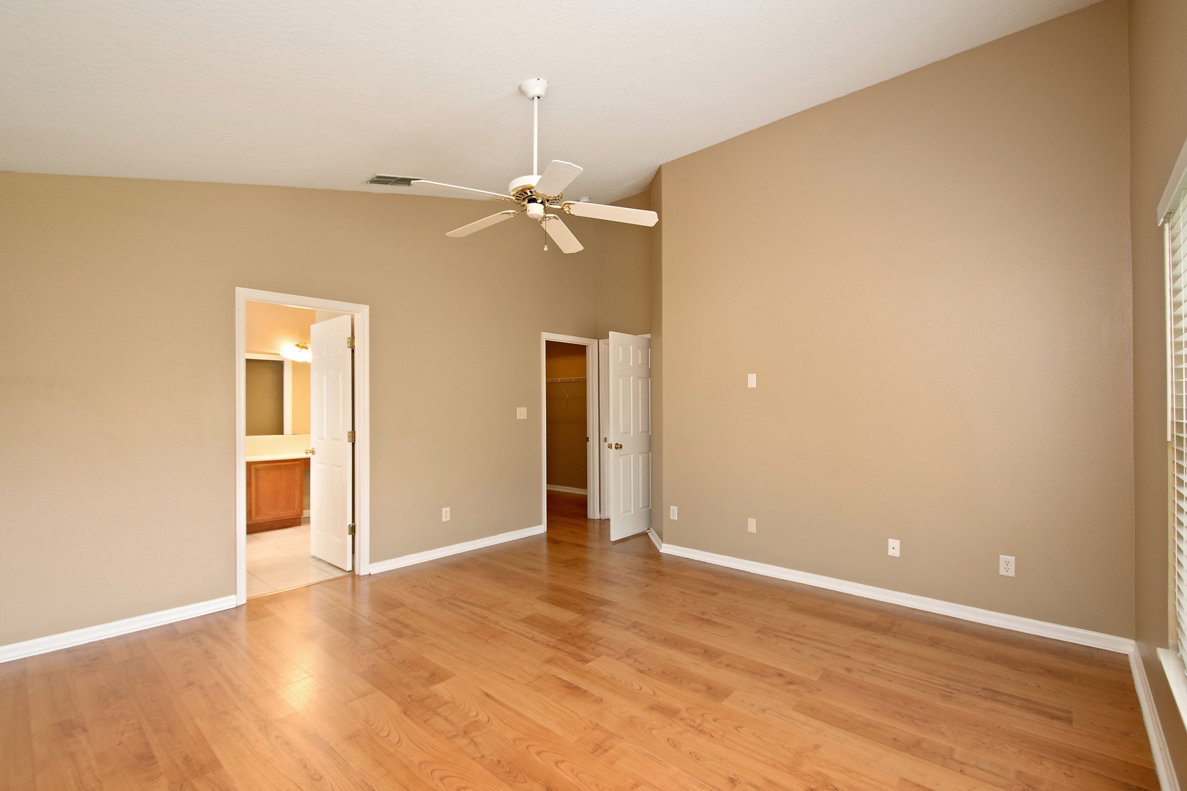 2883-strand-cir-oviedo-fl-32765-17 2883-strand-cir-oviedo-fl-32765-17