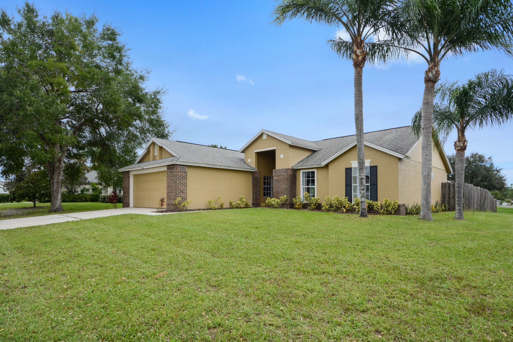 2885-babylon-ct-oviedo-fl-32765-02 2885-babylon-ct-oviedo-fl-32765-02