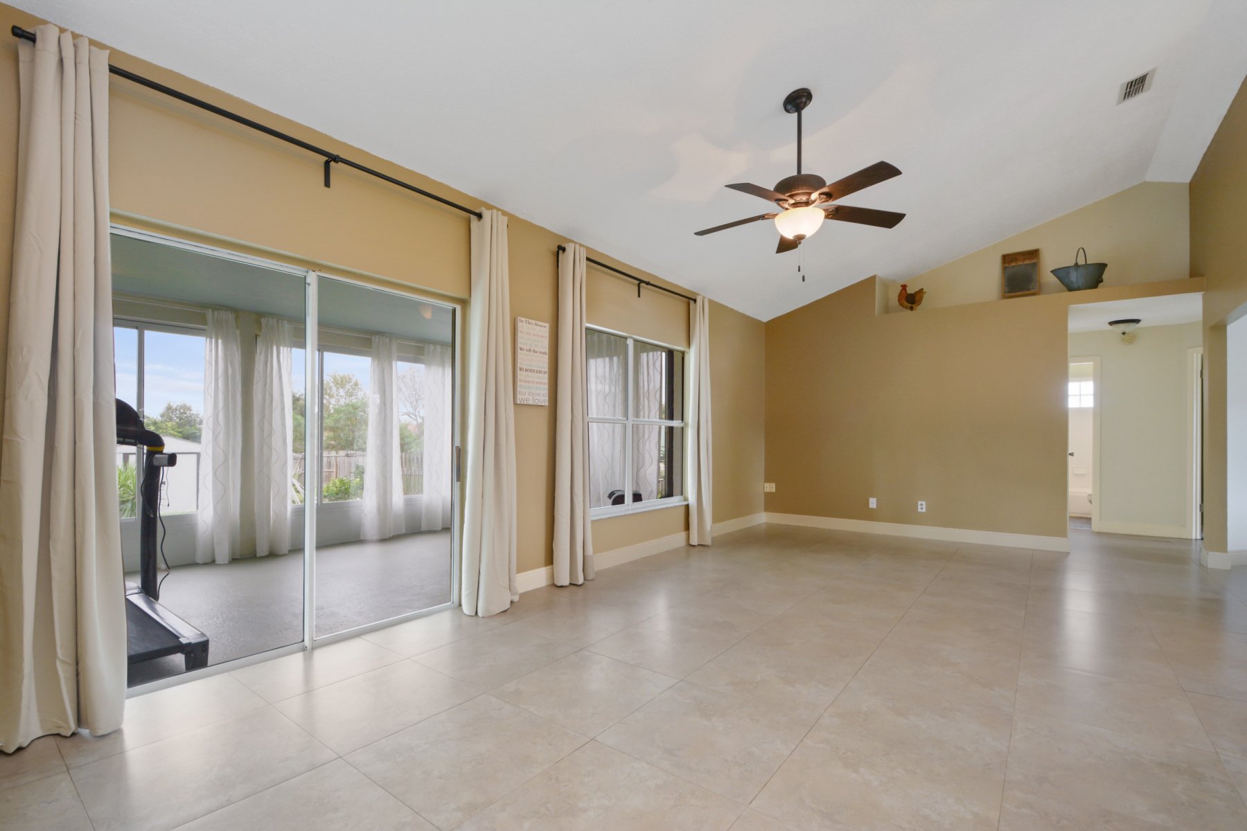 2885-babylon-ct-oviedo-fl-32765-17 2885-babylon-ct-oviedo-fl-32765-17