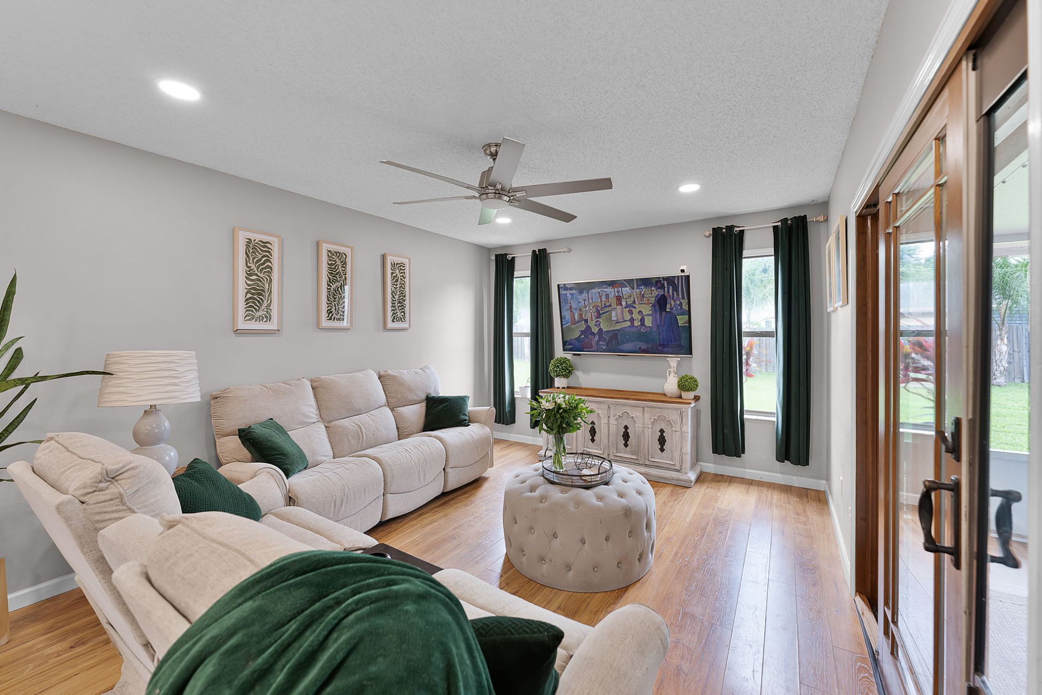 2917 Erskine Dr, Oviedo, FL 32765 2917 Erskine Dr, Oviedo, FL 32765