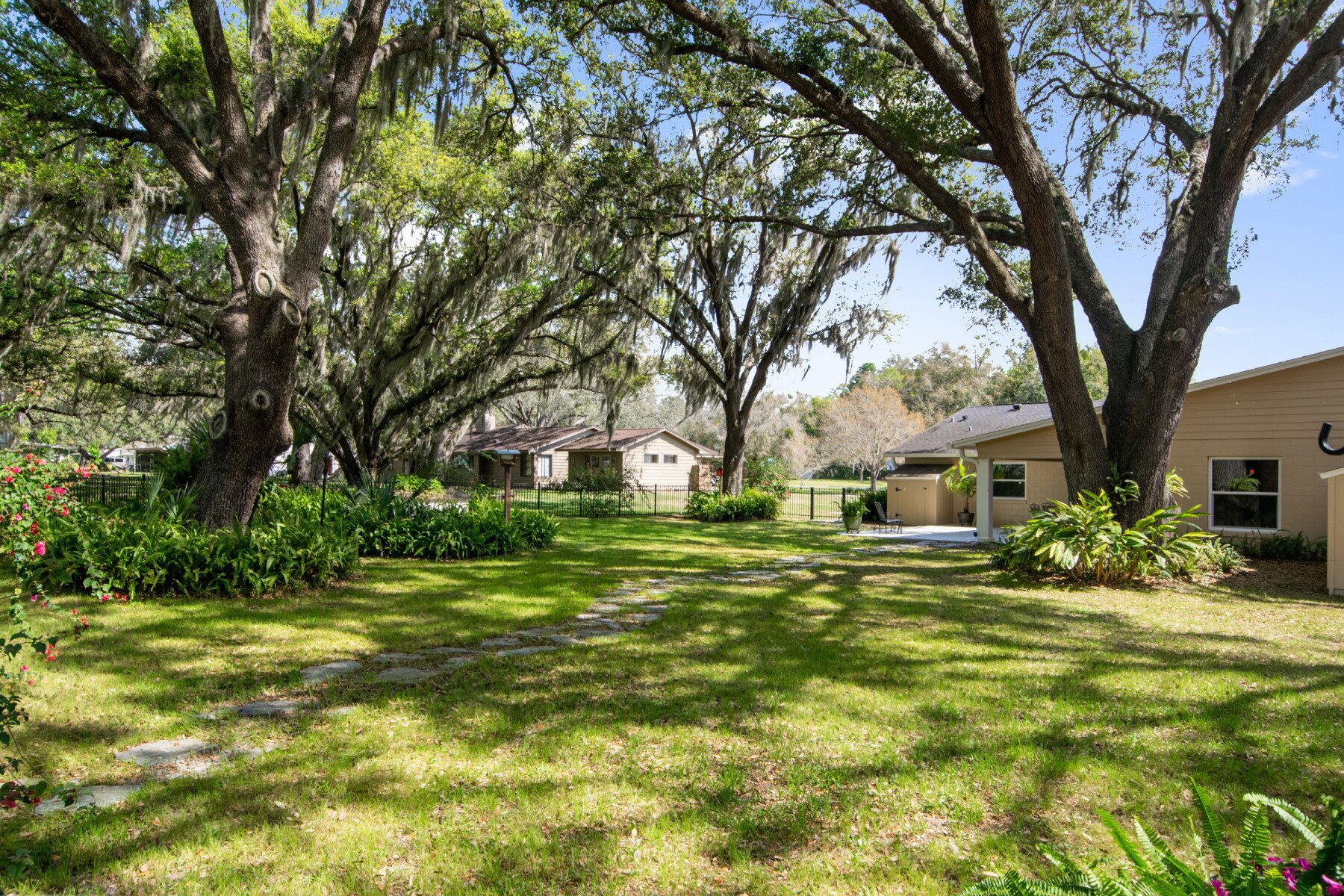 2972 Starwood Dr, Oviedo, FL 32765 2972 Starwood Dr, Oviedo, FL 32765