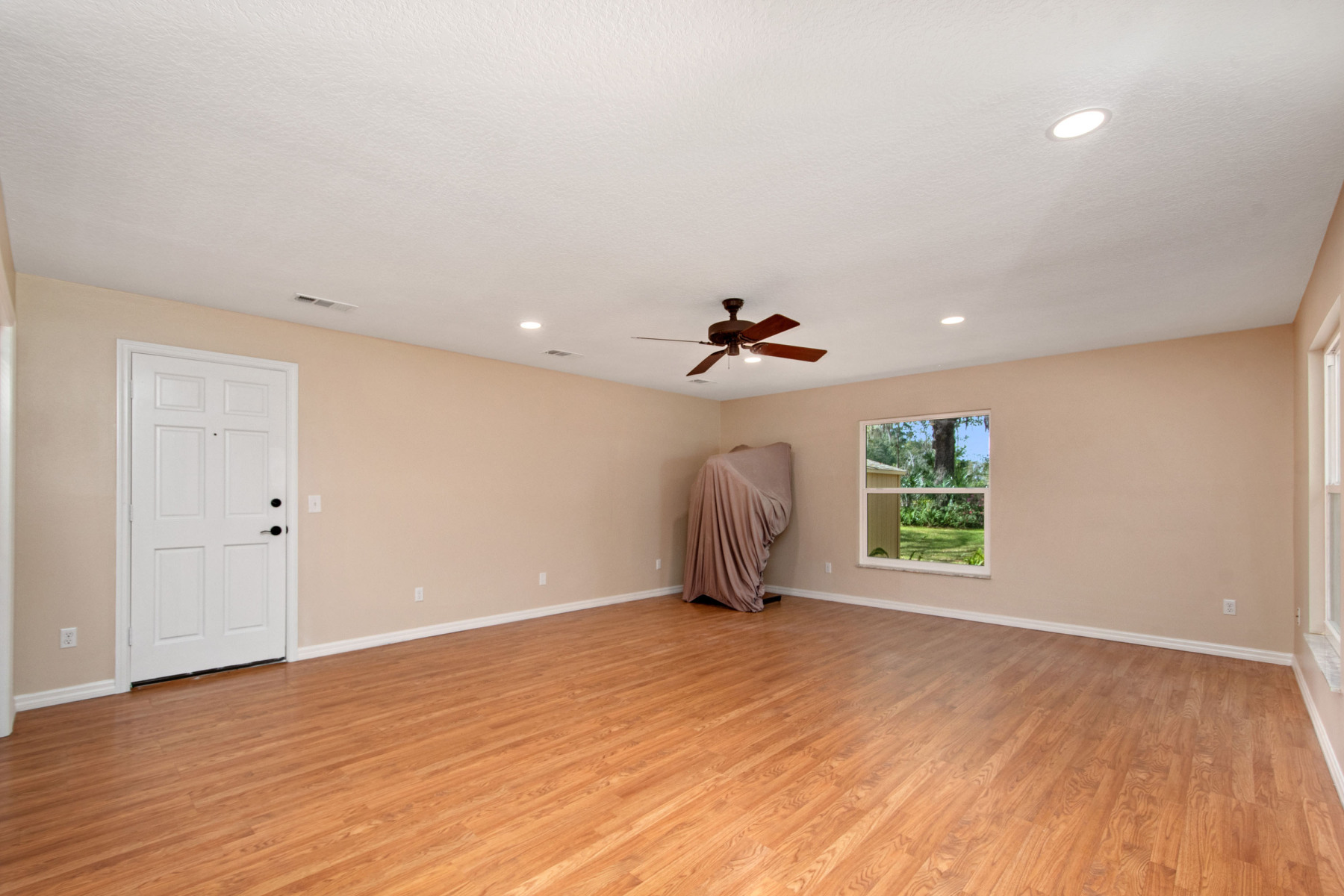 2972 Starwood Dr, Oviedo, FL 32765 2972 Starwood Dr, Oviedo, FL 32765