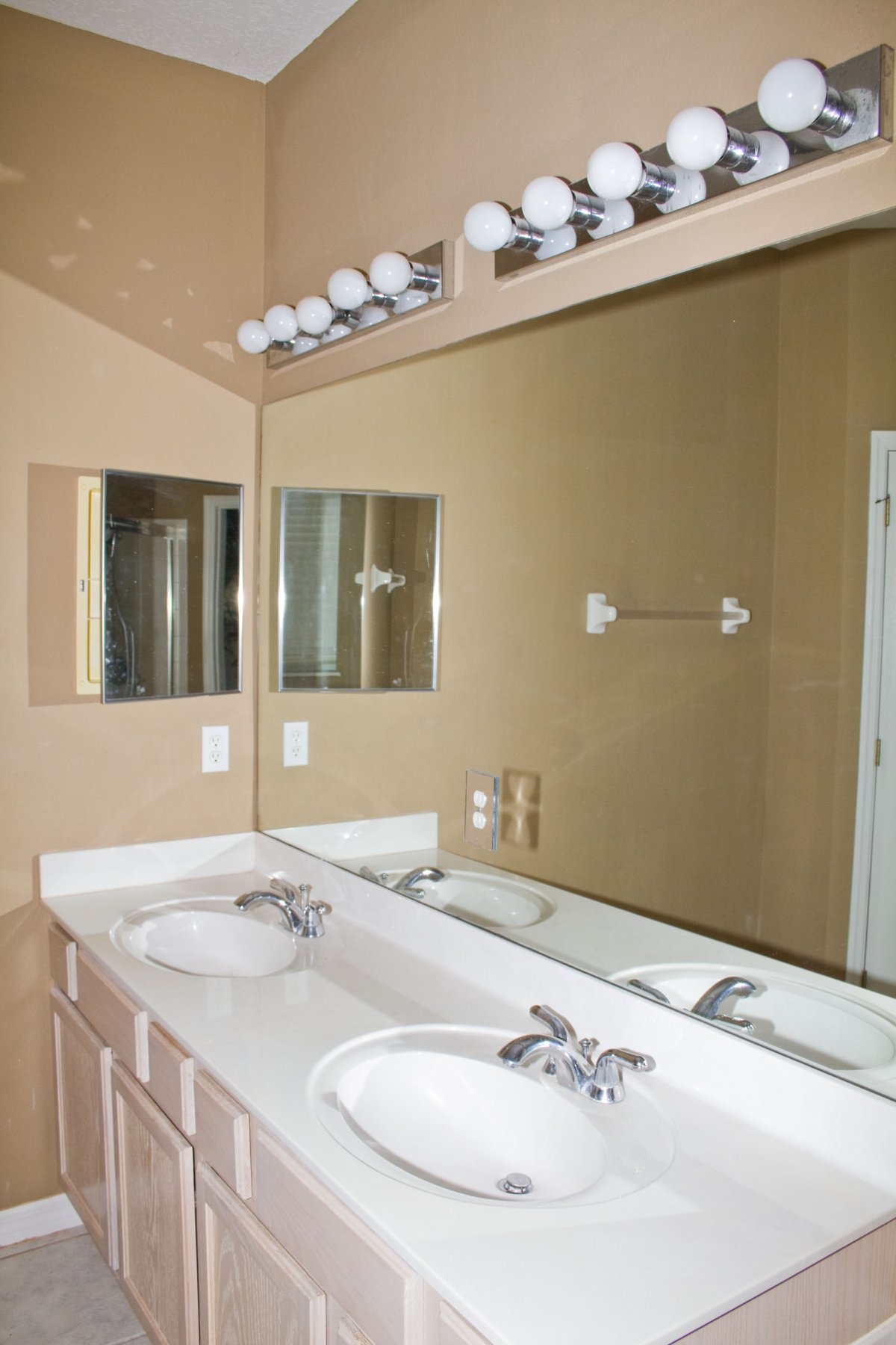 3357-red-ash-cir-oviedo-fl-32766-12 3357-red-ash-cir-oviedo-fl-32766-12