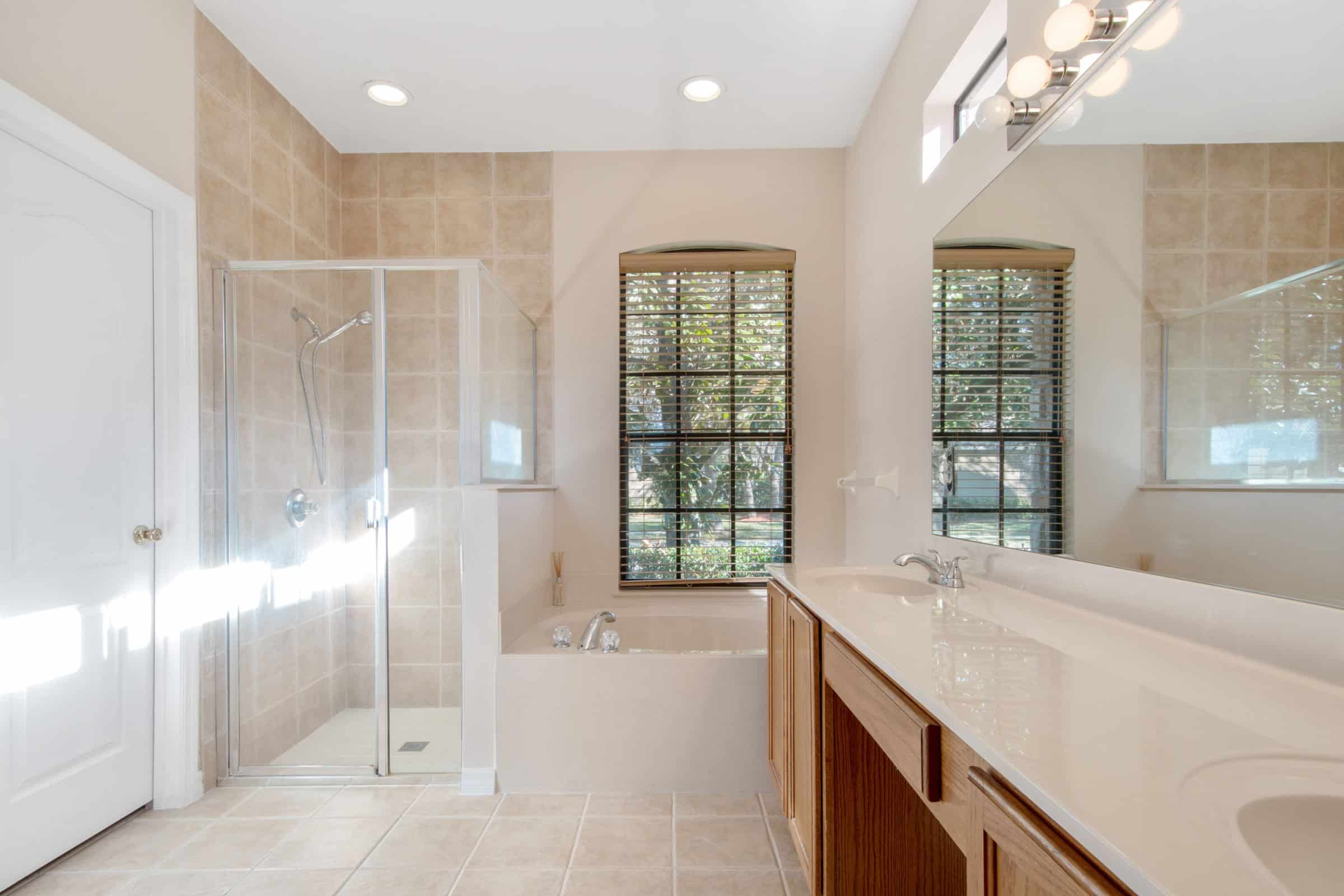 3370-Red-Ash-Circle-12 3370-Red-Ash-Circle-12