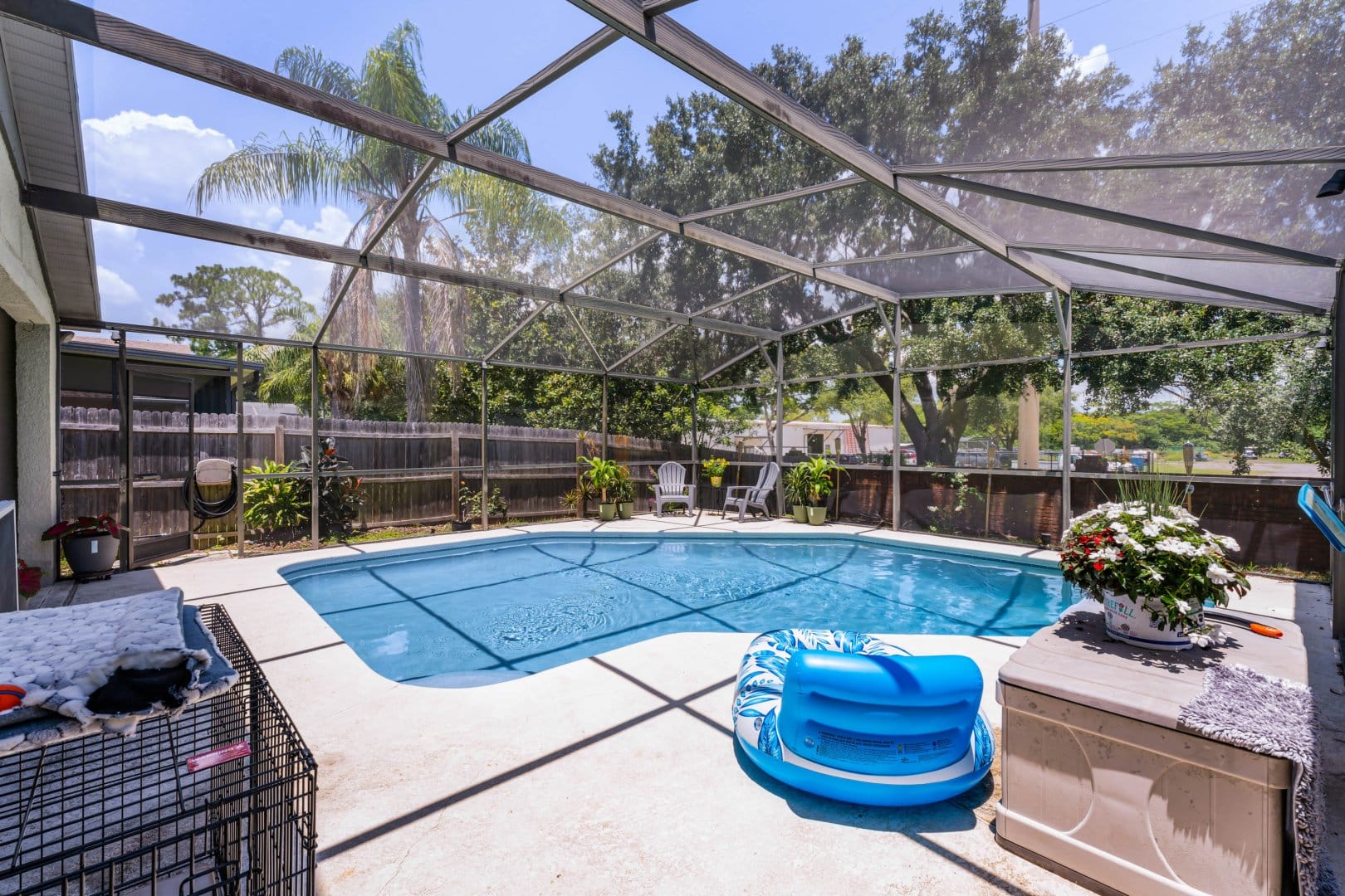 371 Lynn St, Oviedo, FL 32765 371 Lynn St, Oviedo, FL 32765