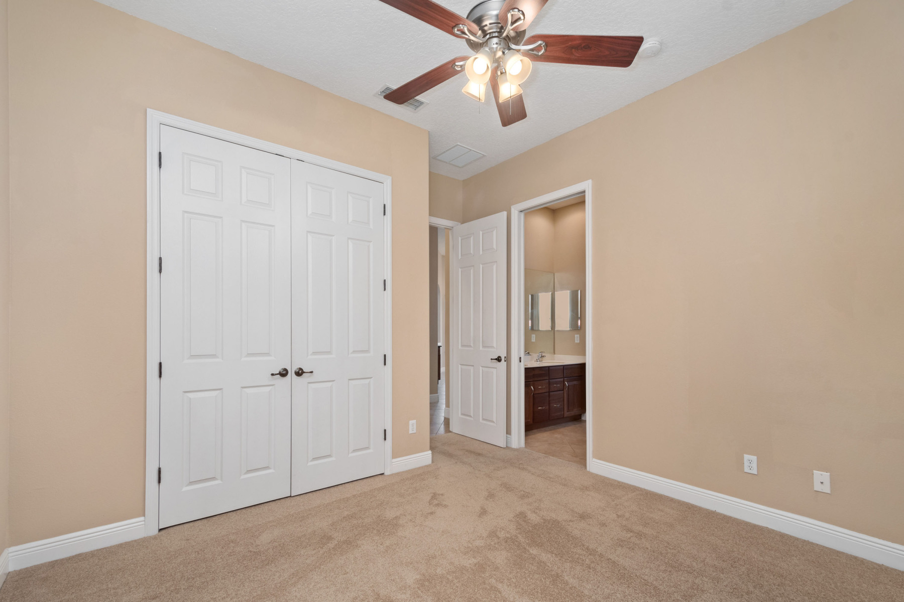 3715 Safflower Ter, Oviedo, FL 32766 3715 Safflower Ter, Oviedo, FL 32766