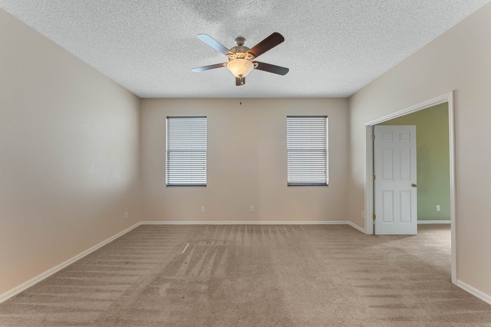 3837 Shawn Cir, Orlando, FL 32826 3837 Shawn Cir, Orlando, FL 32826